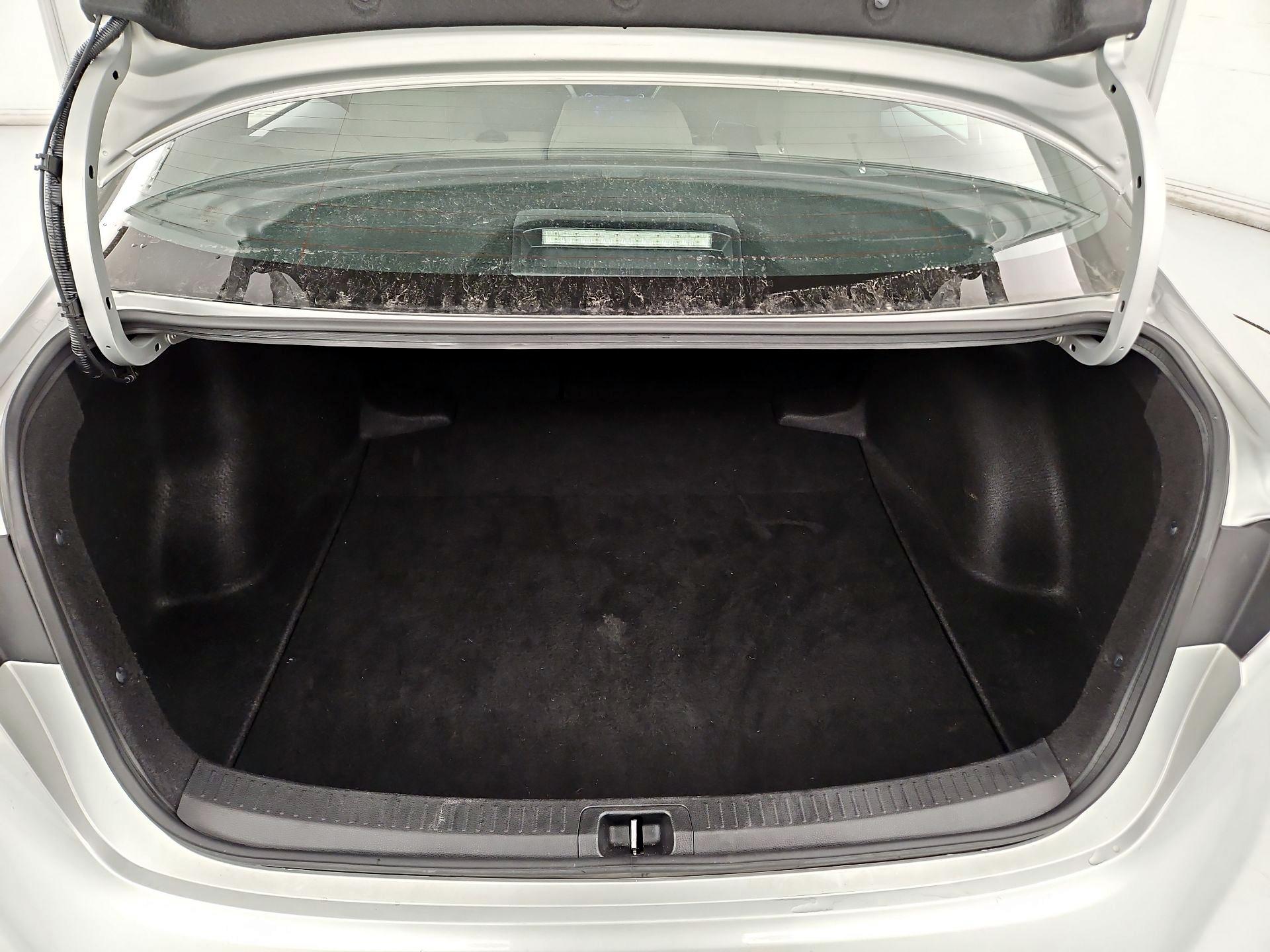 Thumbnail: 2023 Toyota Corolla - 19