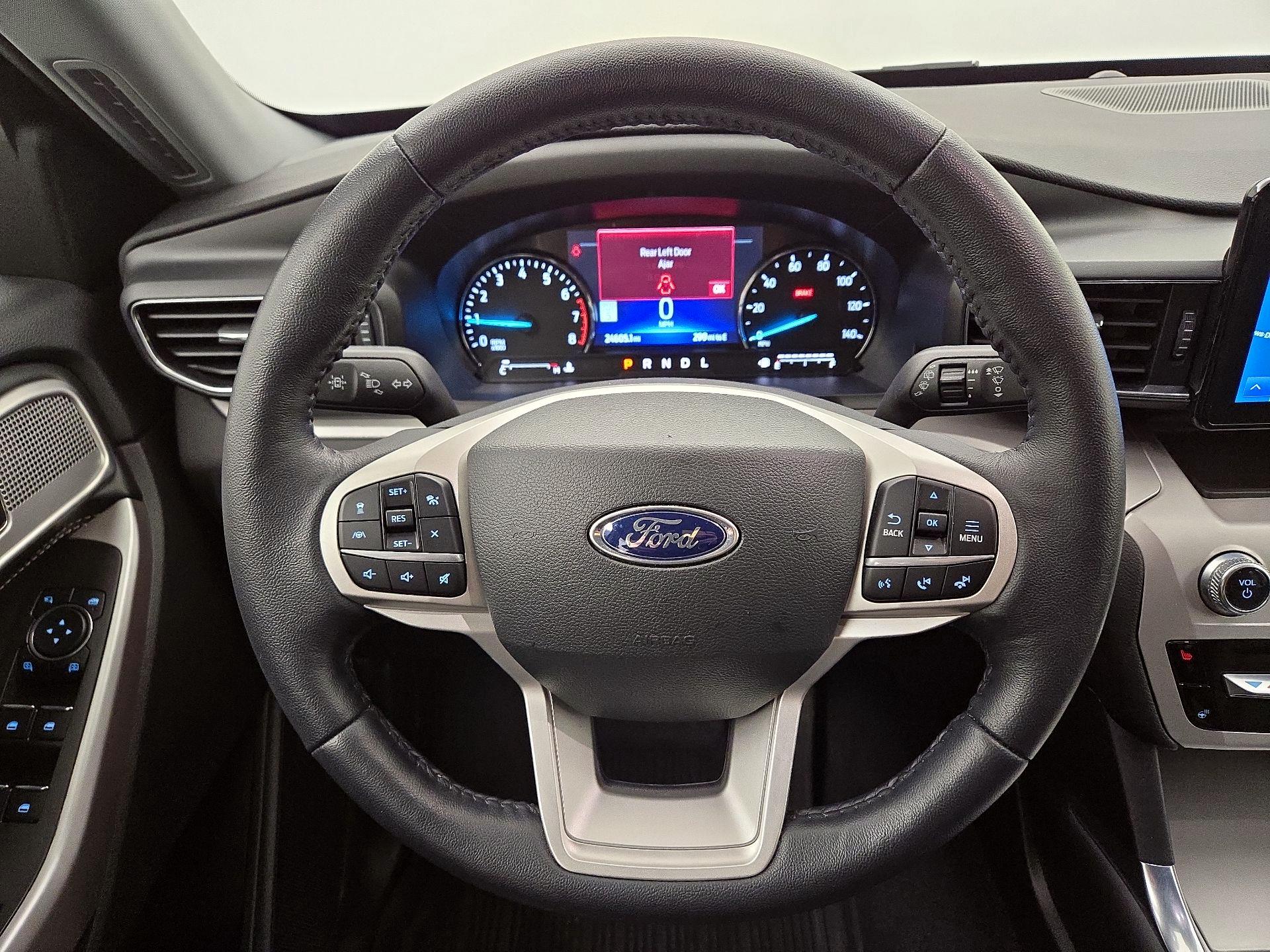 Thumbnail: 2023 Ford Explorer - 10