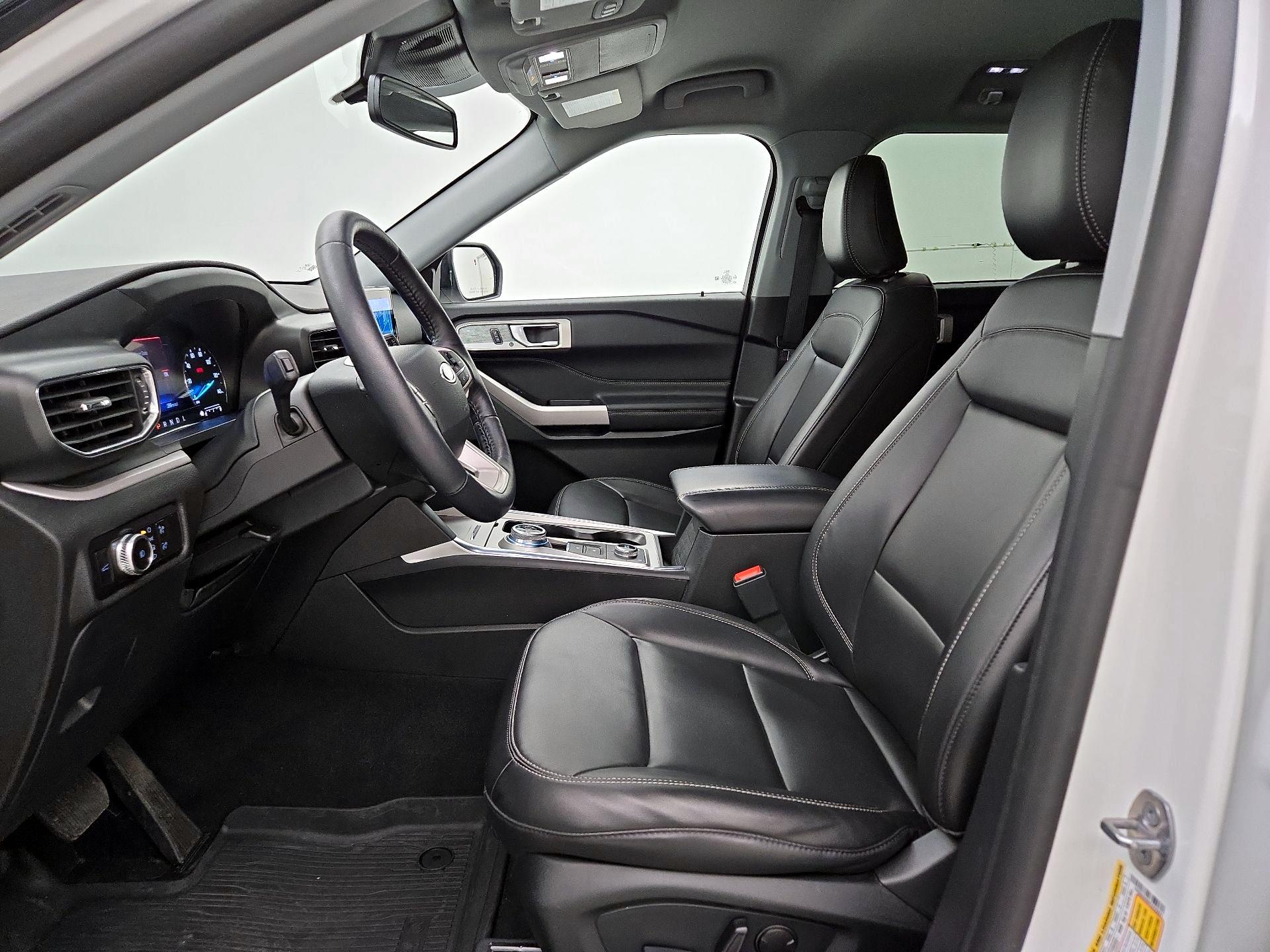 Thumbnail: 2023 Ford Explorer - 11