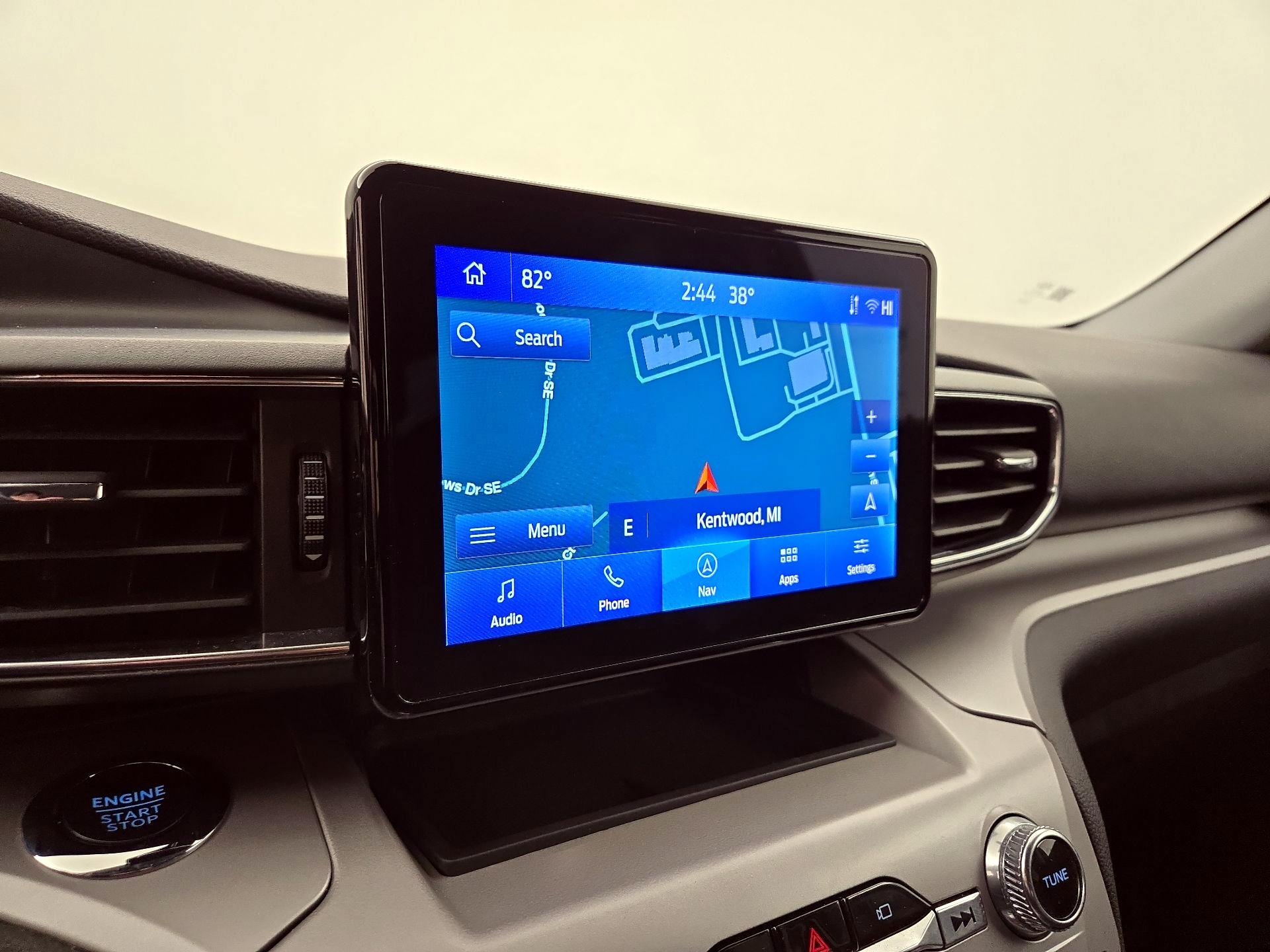 Thumbnail: 2023 Ford Explorer - 14