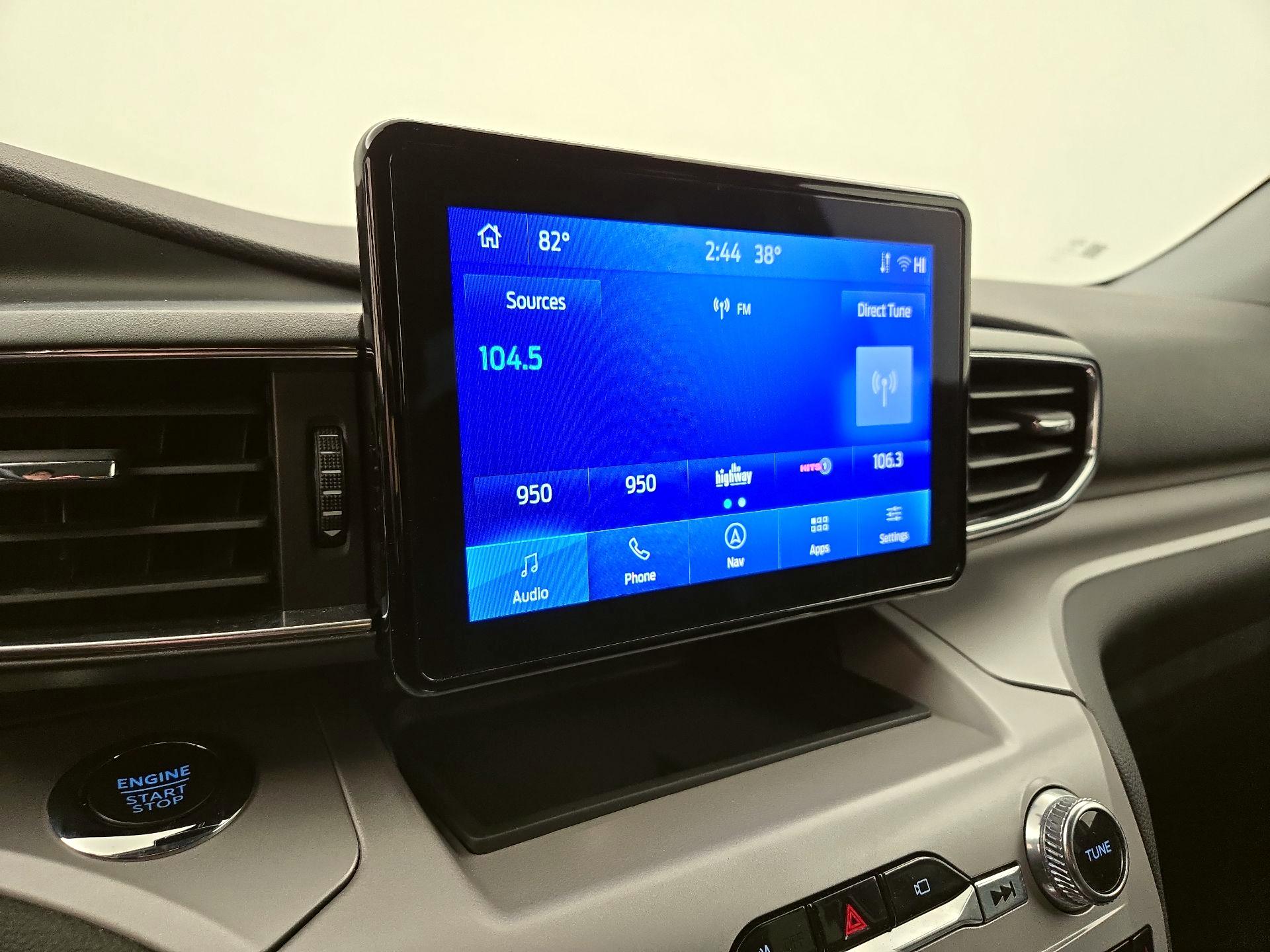 Thumbnail: 2023 Ford Explorer - 16