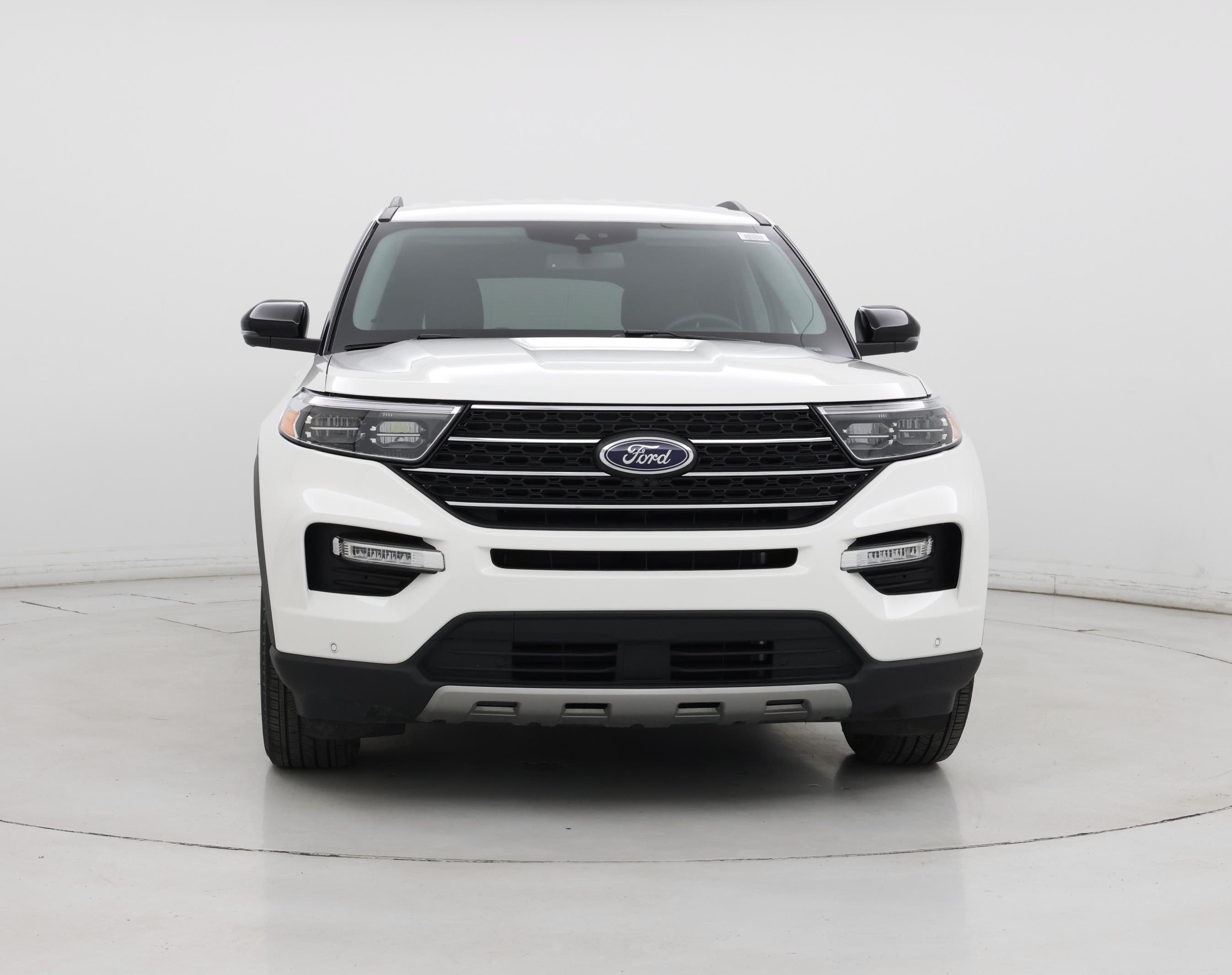 Thumbnail: 2023 Ford Explorer - 5