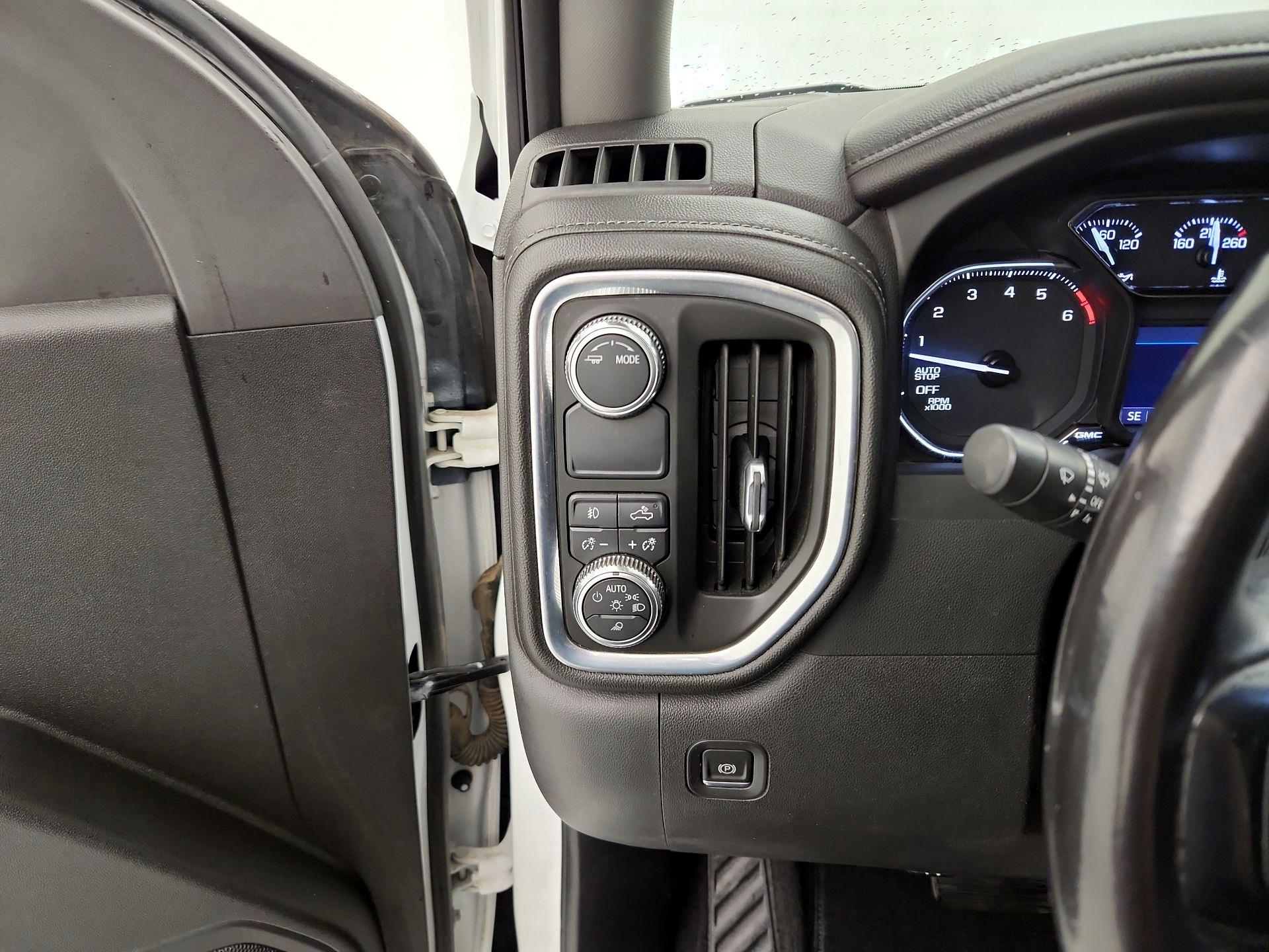 Thumbnail: 2022 GMC Sierra 1500 - 13