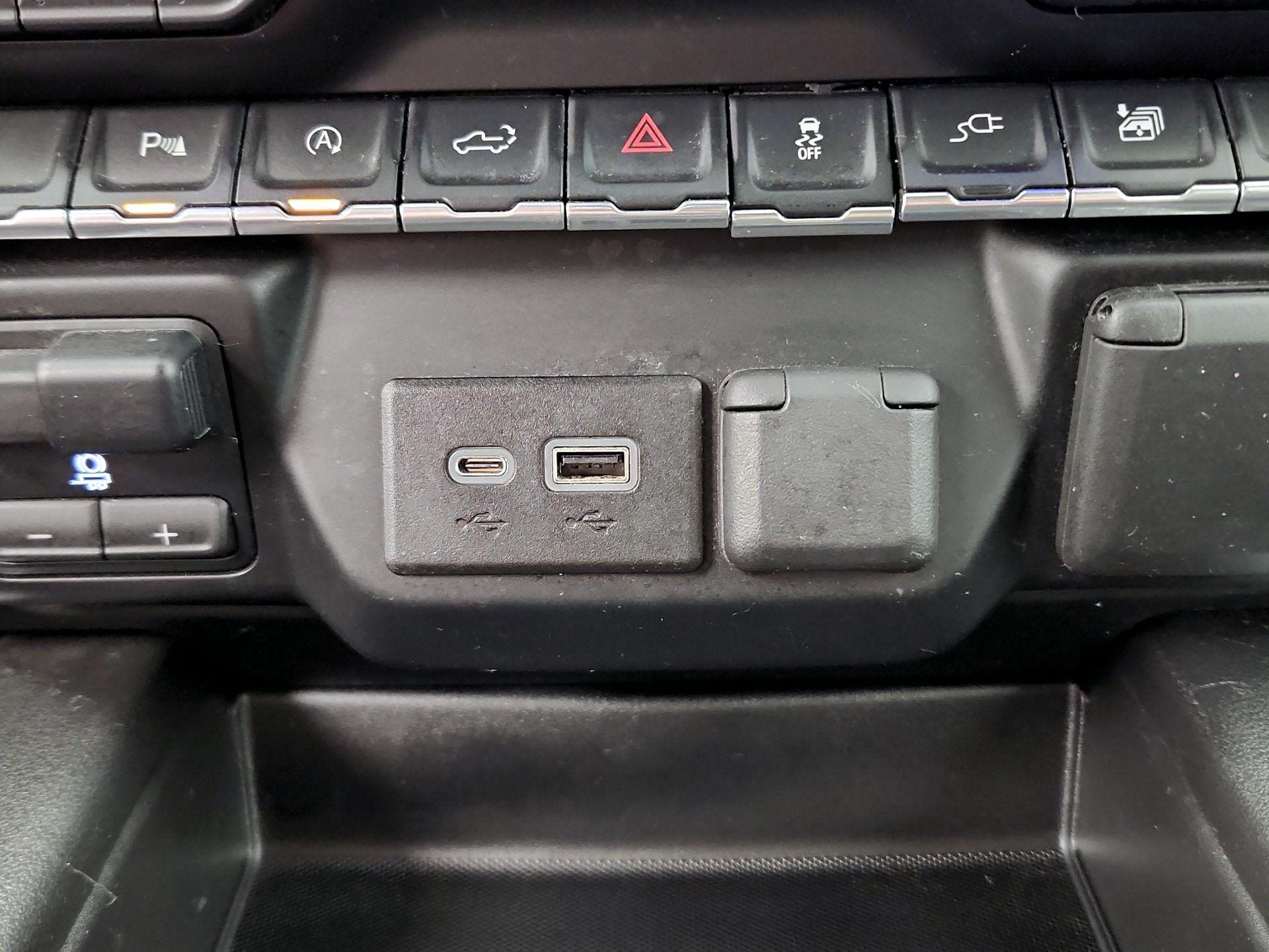 Thumbnail: 2022 GMC Sierra 1500 - 18