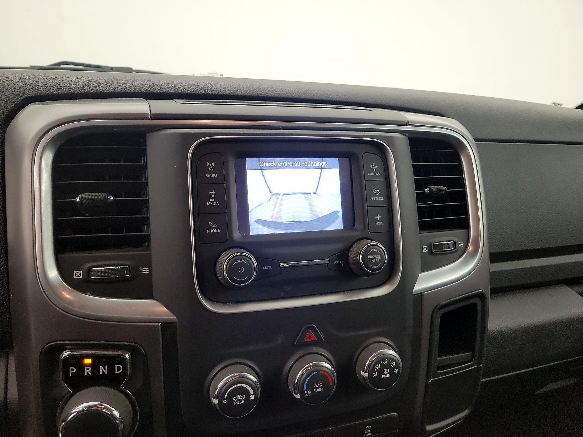 Thumbnail: 2021 RAM 1500 Classic - 15