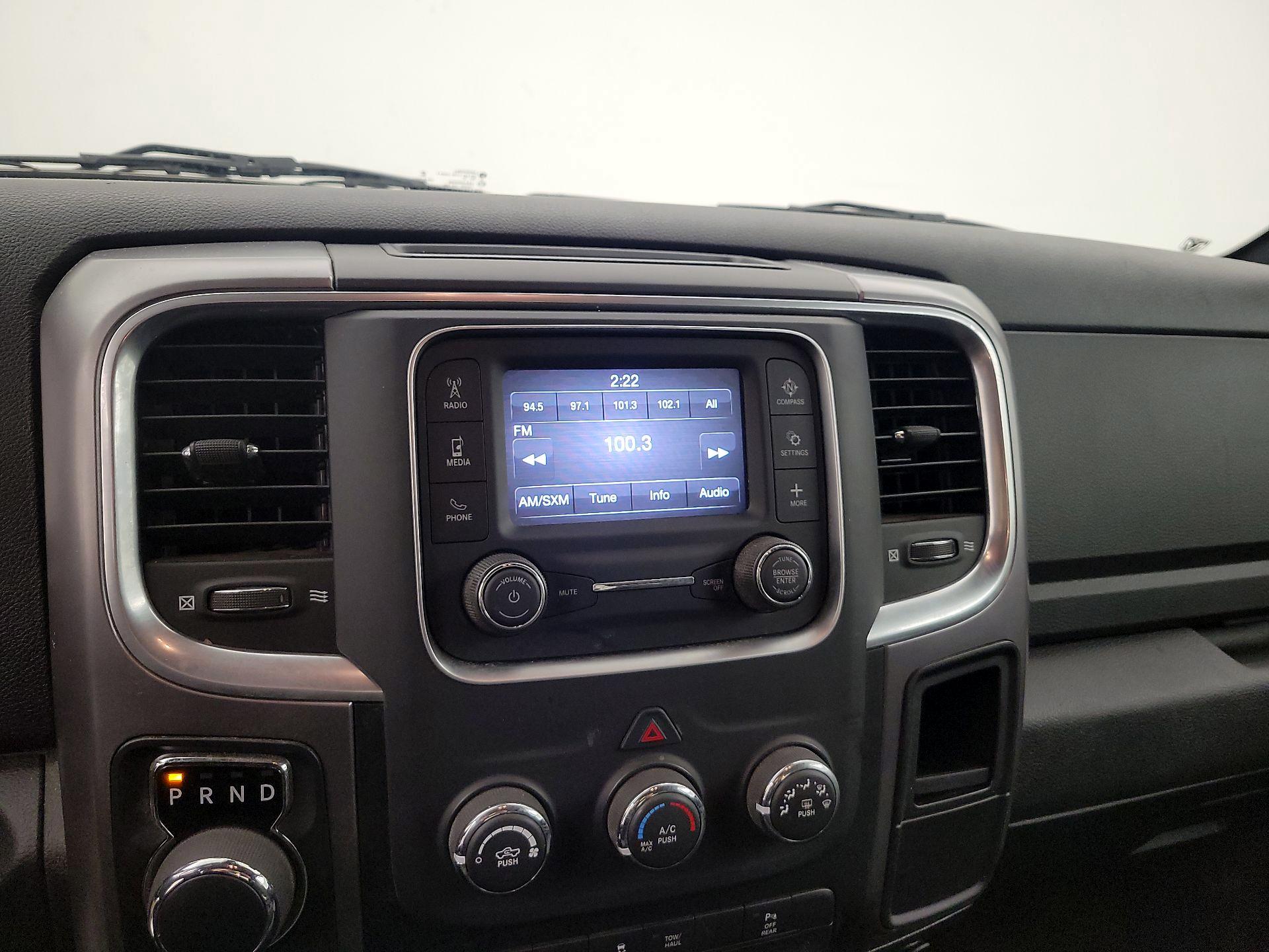 Thumbnail: 2021 RAM 1500 Classic - 16