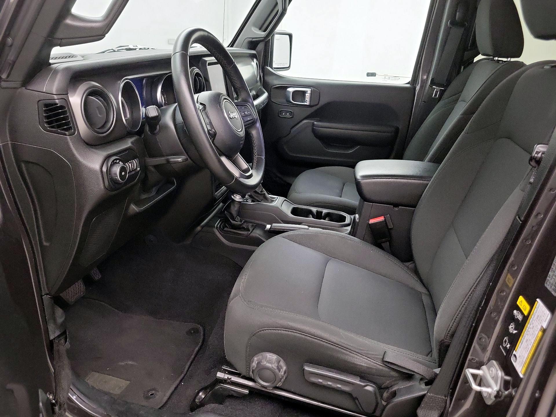 Thumbnail: 2021 Jeep Wrangler - 11