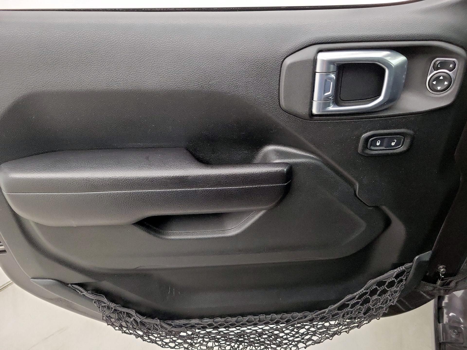 Thumbnail: 2021 Jeep Wrangler - 12