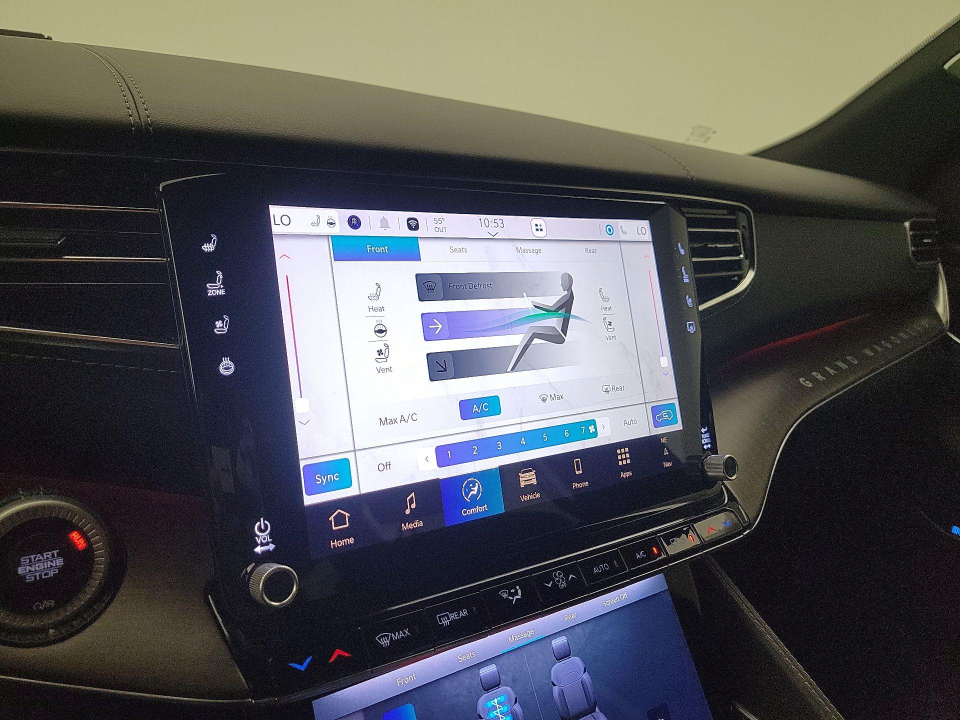 Thumbnail: 2024 Jeep Grand Wagoneer L - 17