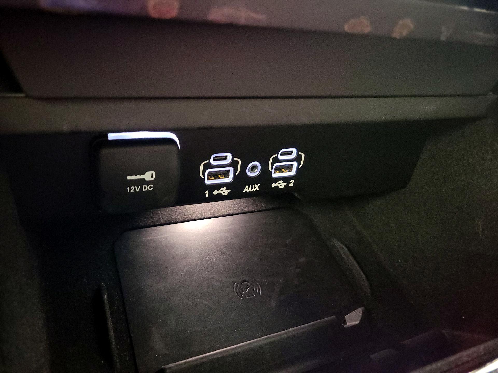 Thumbnail: 2024 Jeep Grand Wagoneer L - 19