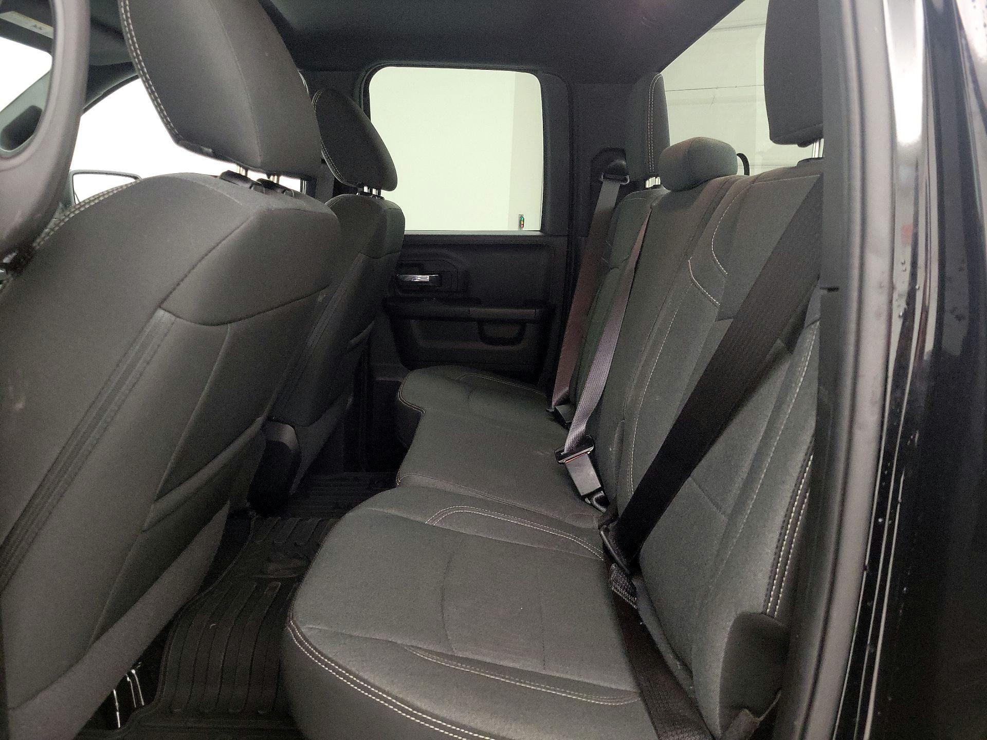 Thumbnail: 2022 RAM 1500 Classic - 19