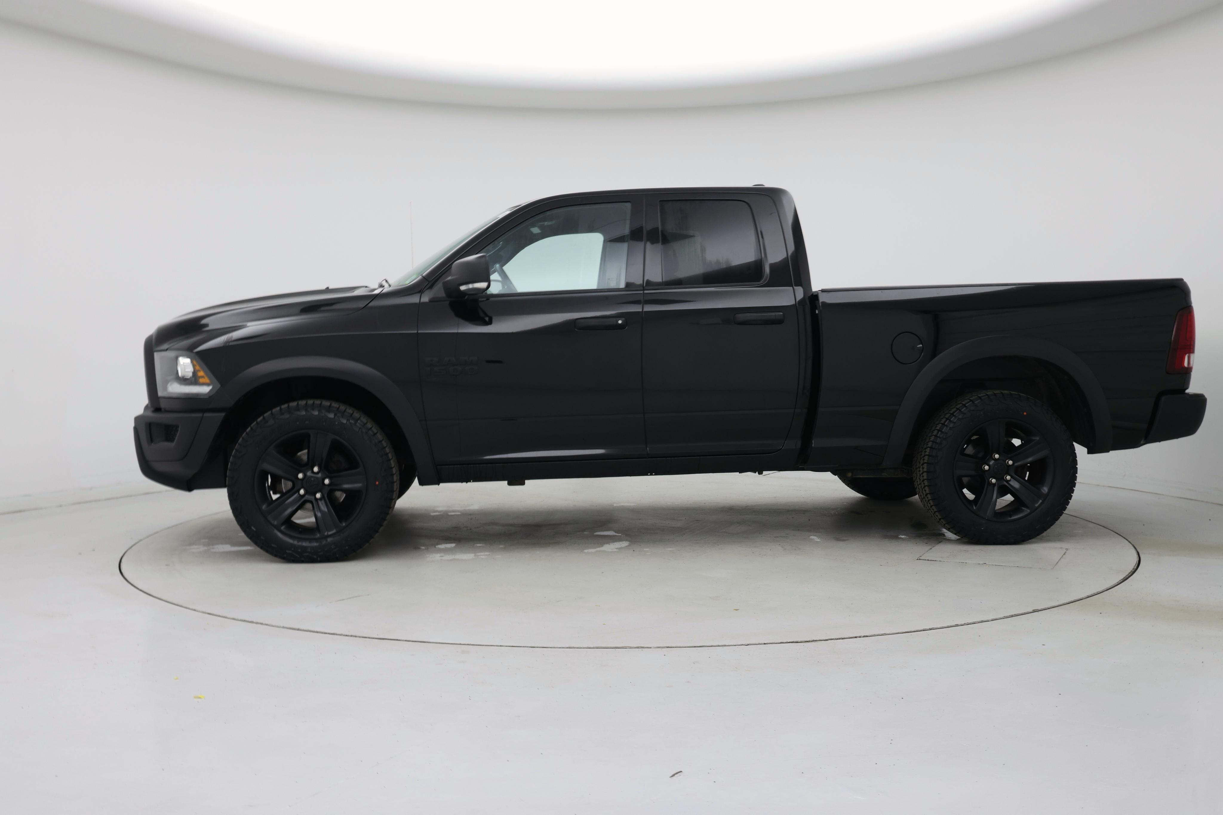 Thumbnail: 2022 RAM 1500 Classic - 3