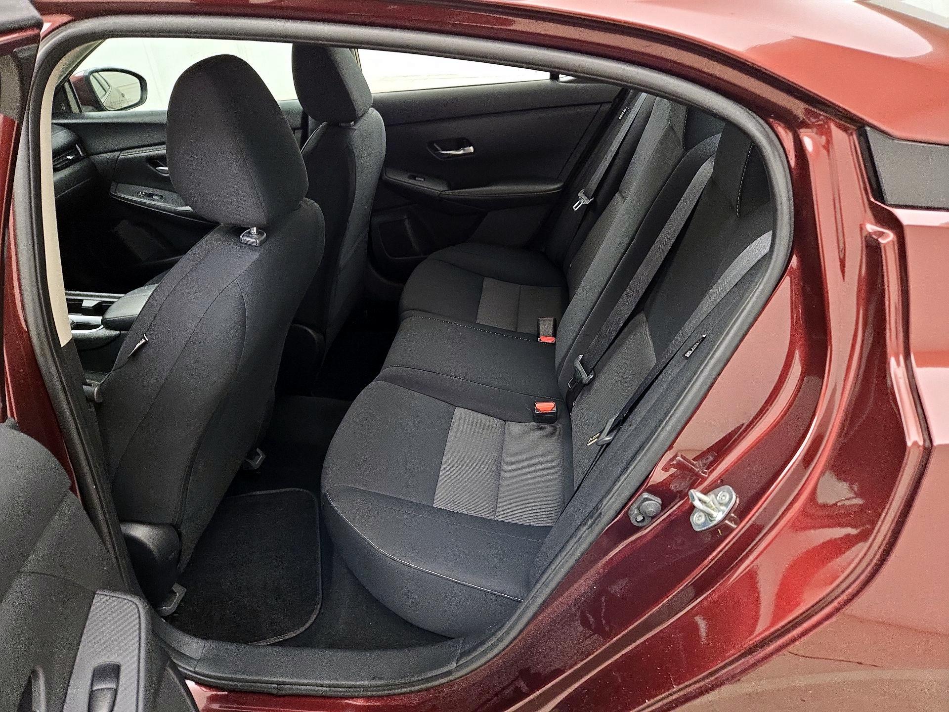 Thumbnail: 2023 Nissan Sentra - 18