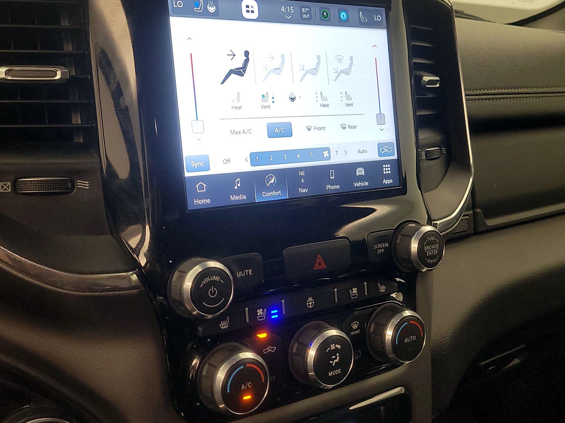 Thumbnail: 2024 RAM 1500 - 17