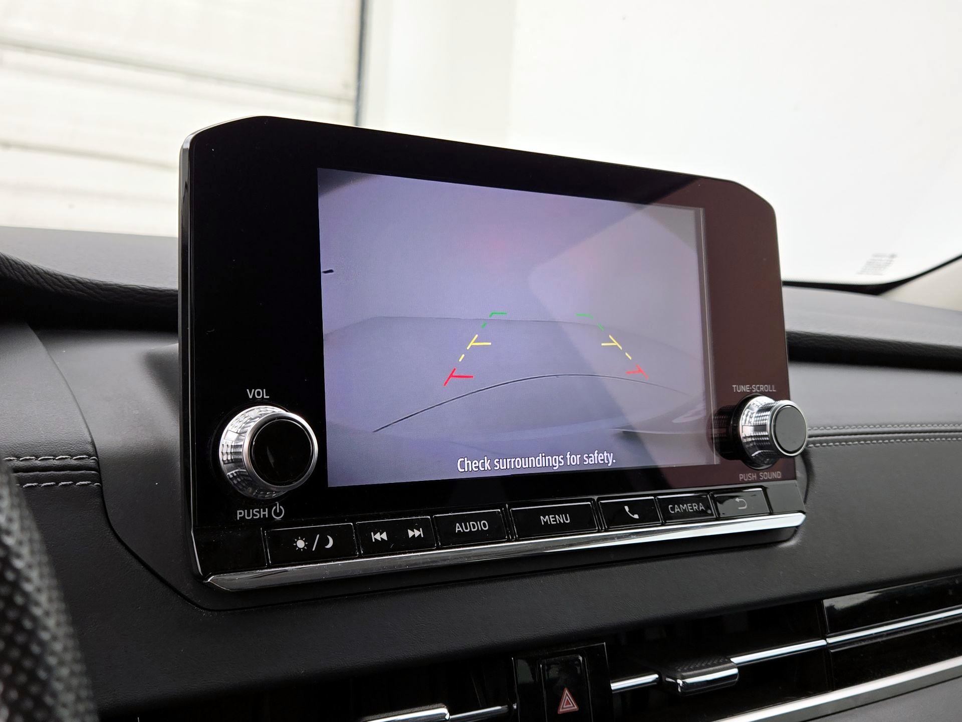 Thumbnail: 2022 Mitsubishi Outlander - 14