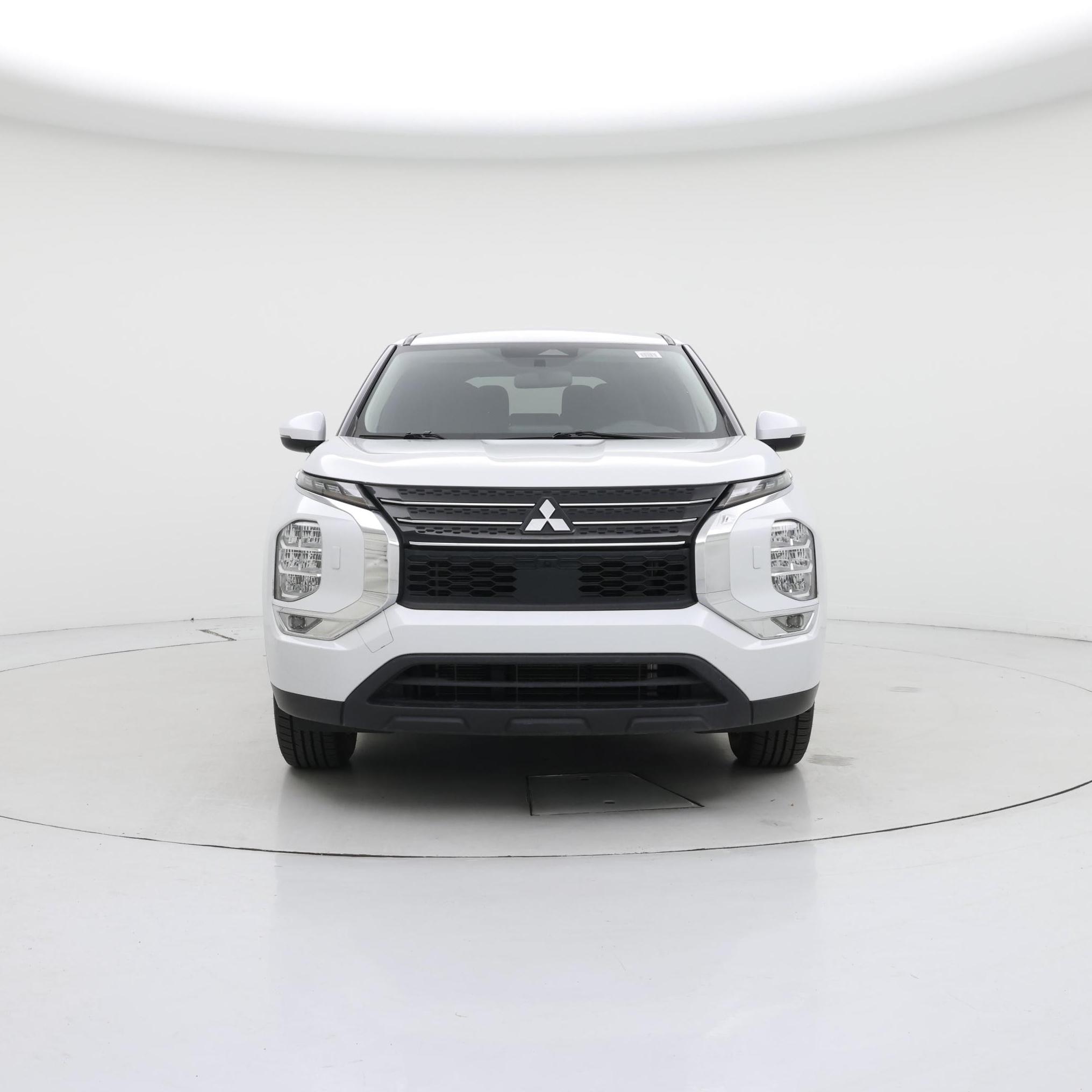 Thumbnail: 2022 Mitsubishi Outlander - 5