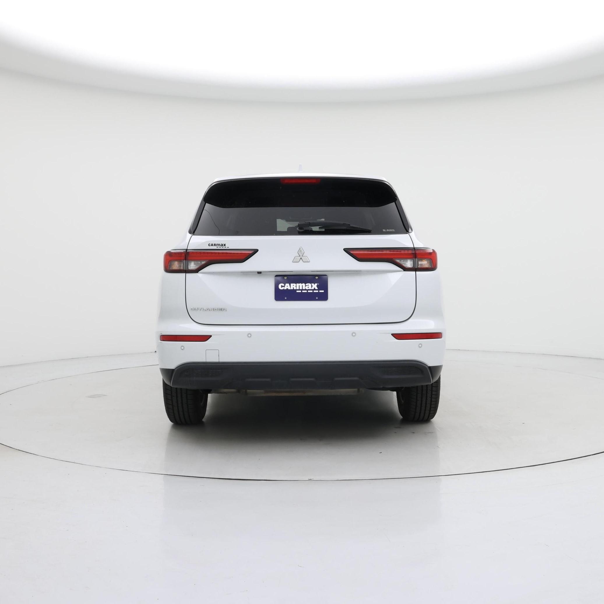 Thumbnail: 2022 Mitsubishi Outlander - 6