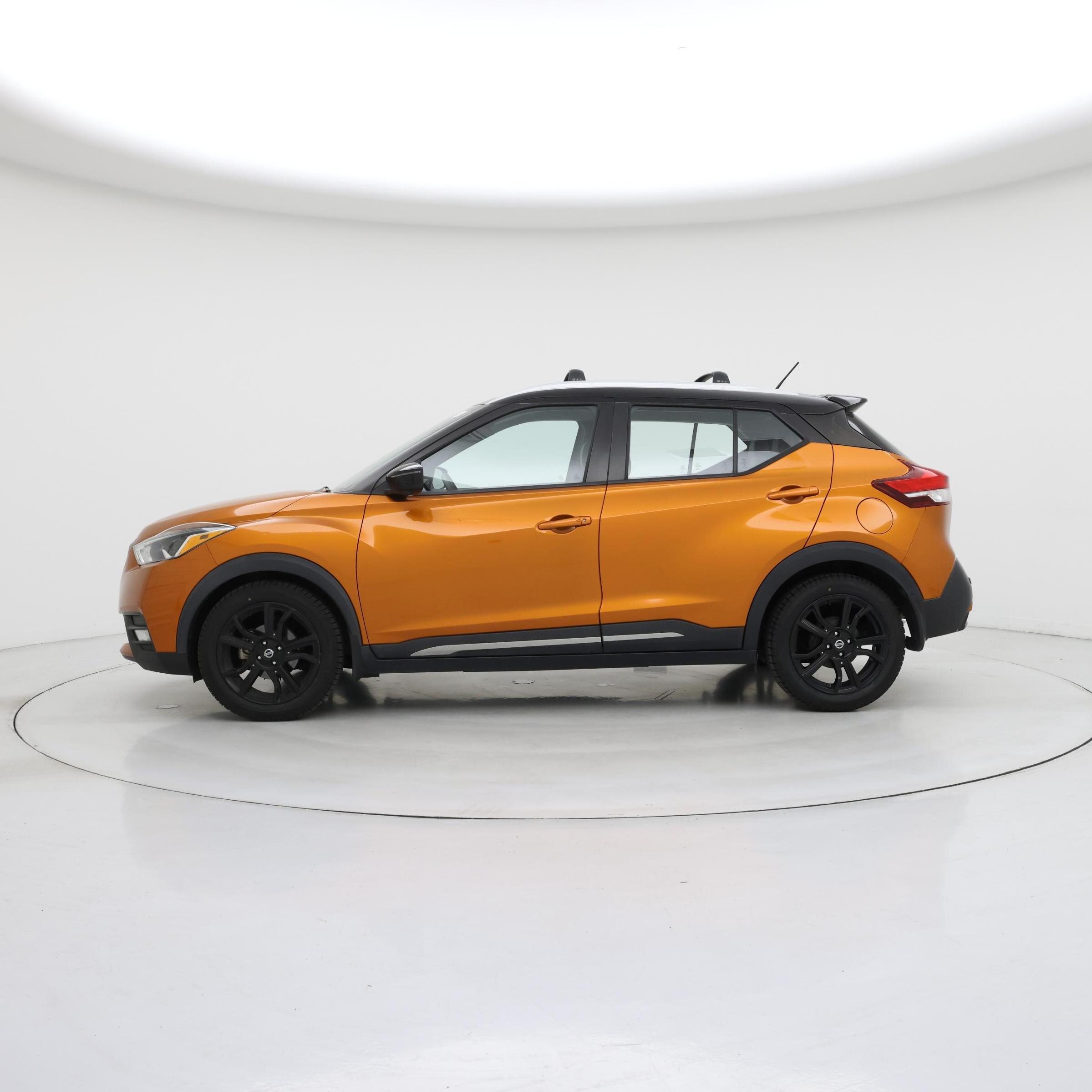 Thumbnail: 2020 Nissan Kicks - 3