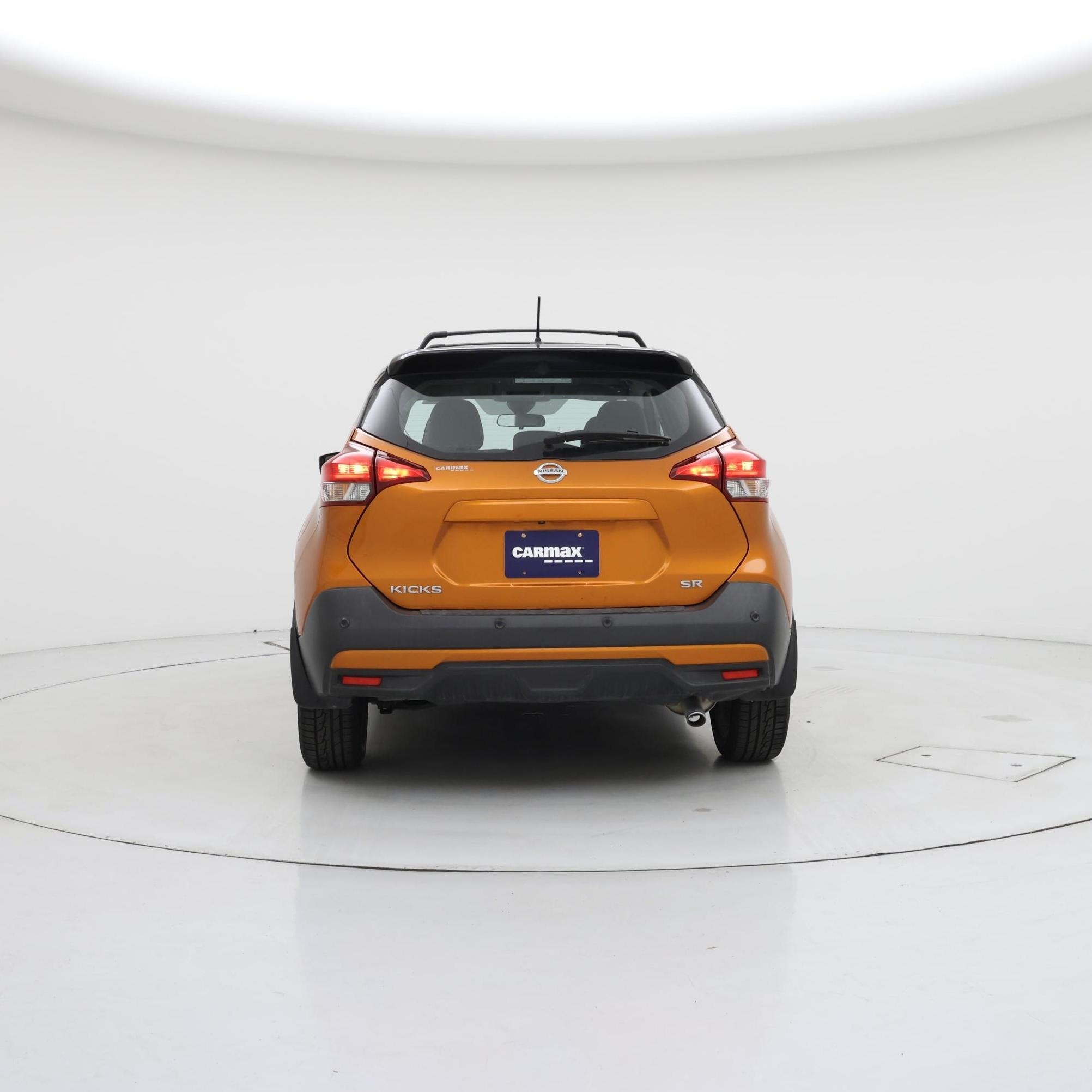 Thumbnail: 2020 Nissan Kicks - 6