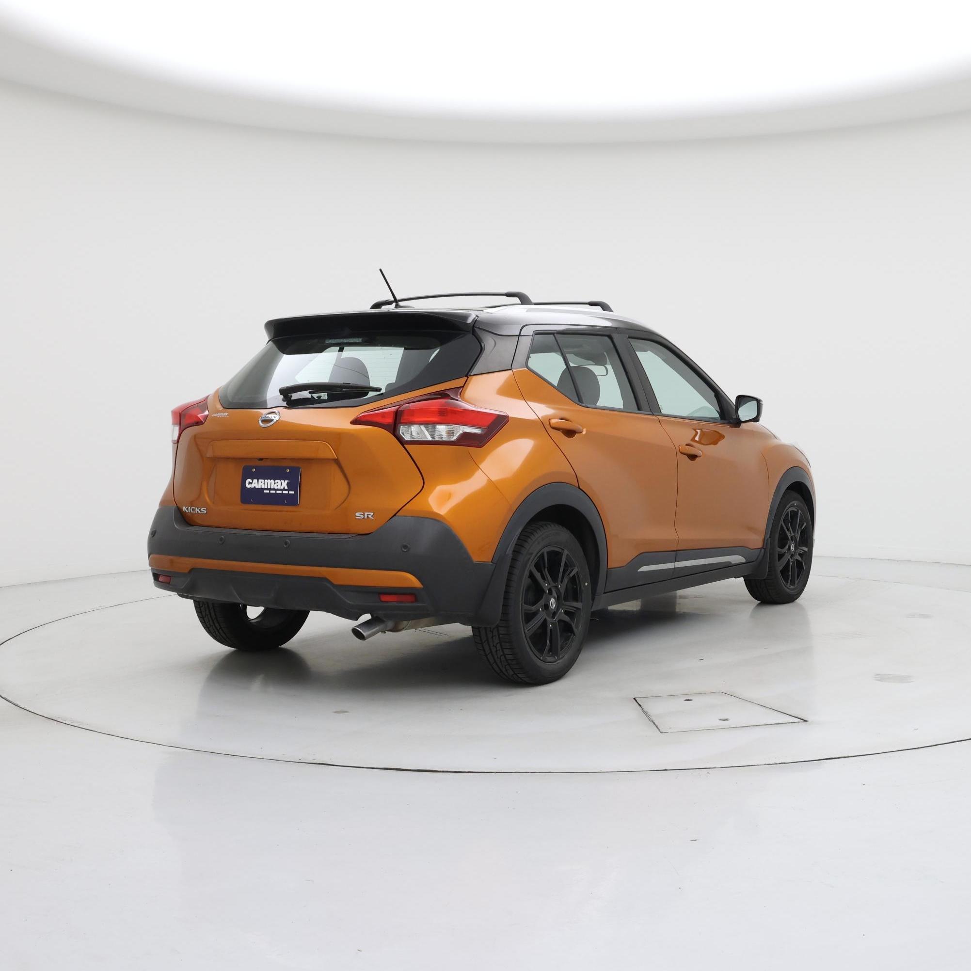 Thumbnail: 2020 Nissan Kicks - 8