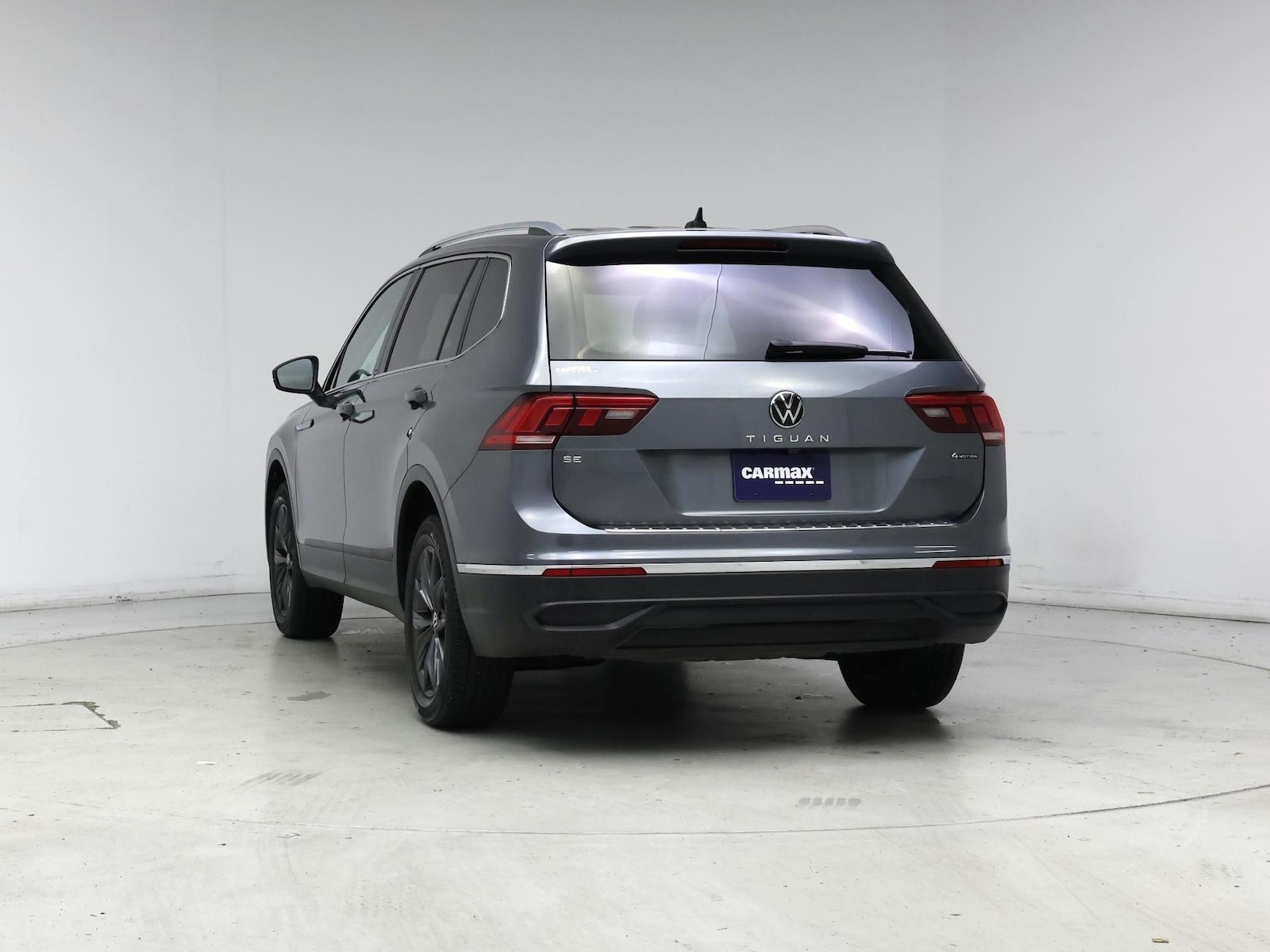 2022 Volkswagen Tiguan SE - Photo 7