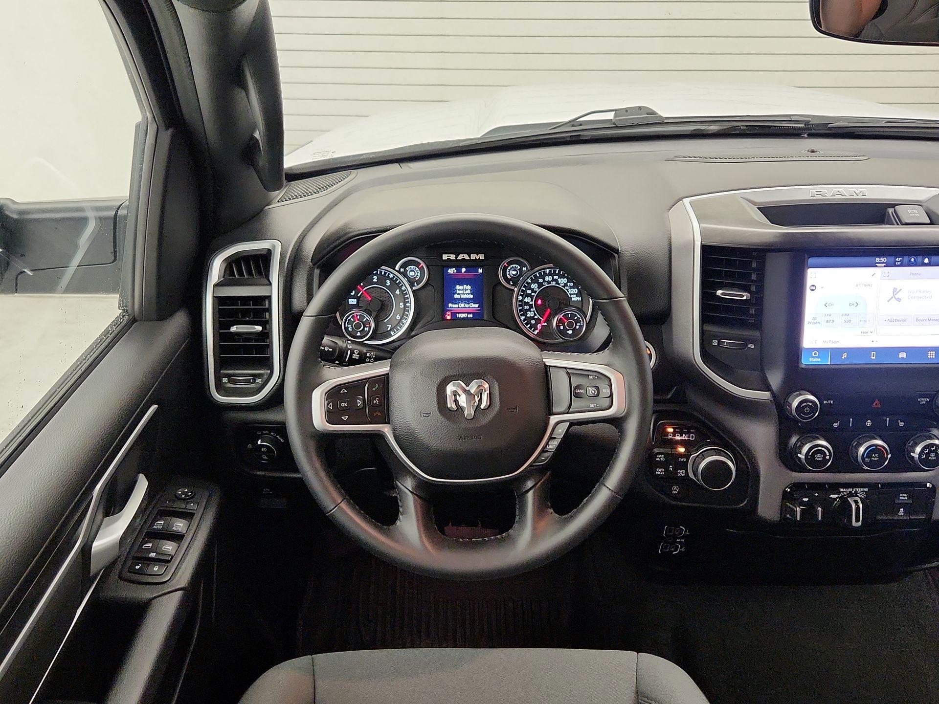 Thumbnail: 2023 RAM 1500 - 10