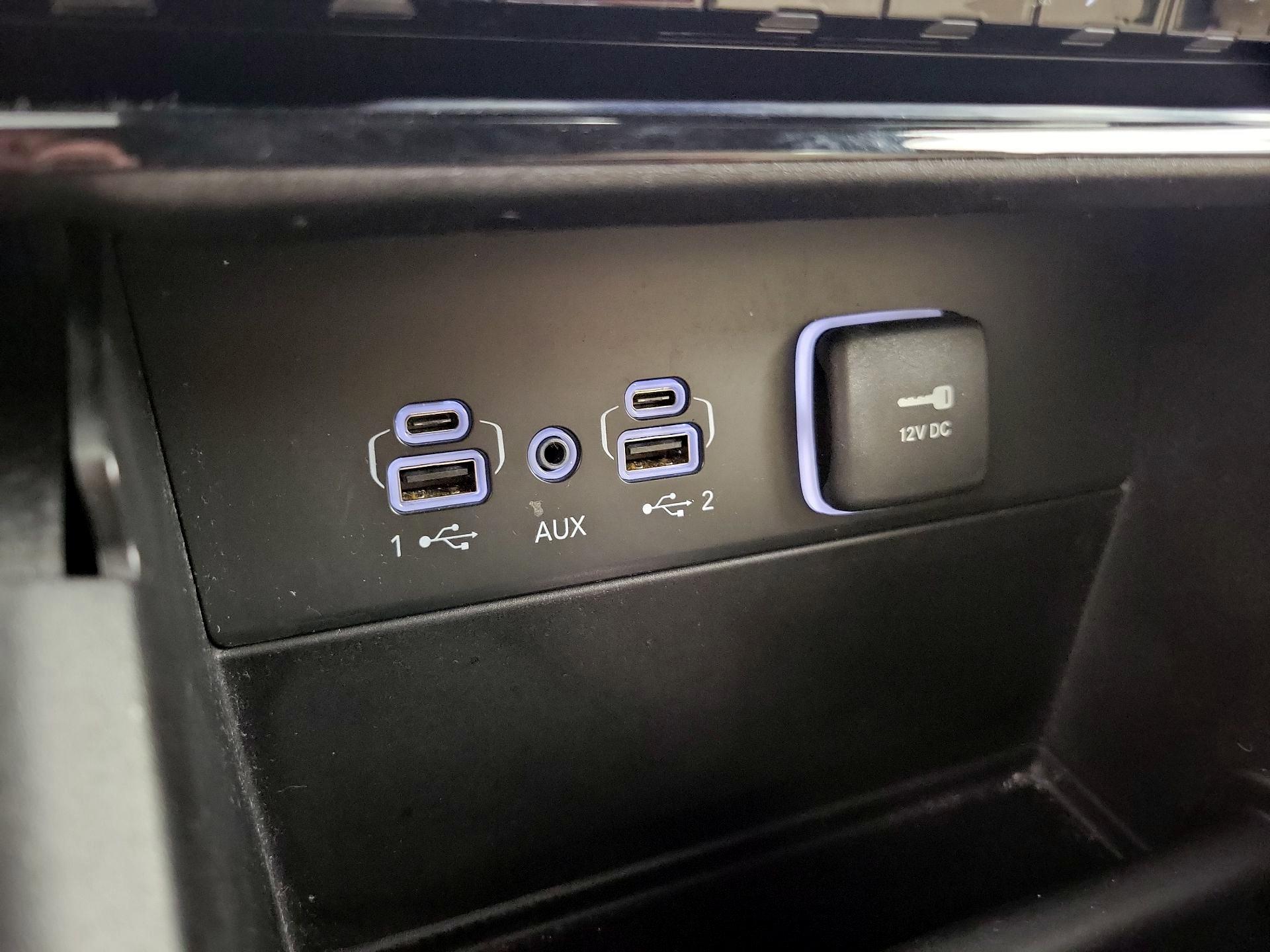 Thumbnail: 2023 Jeep Grand Cherokee - 19