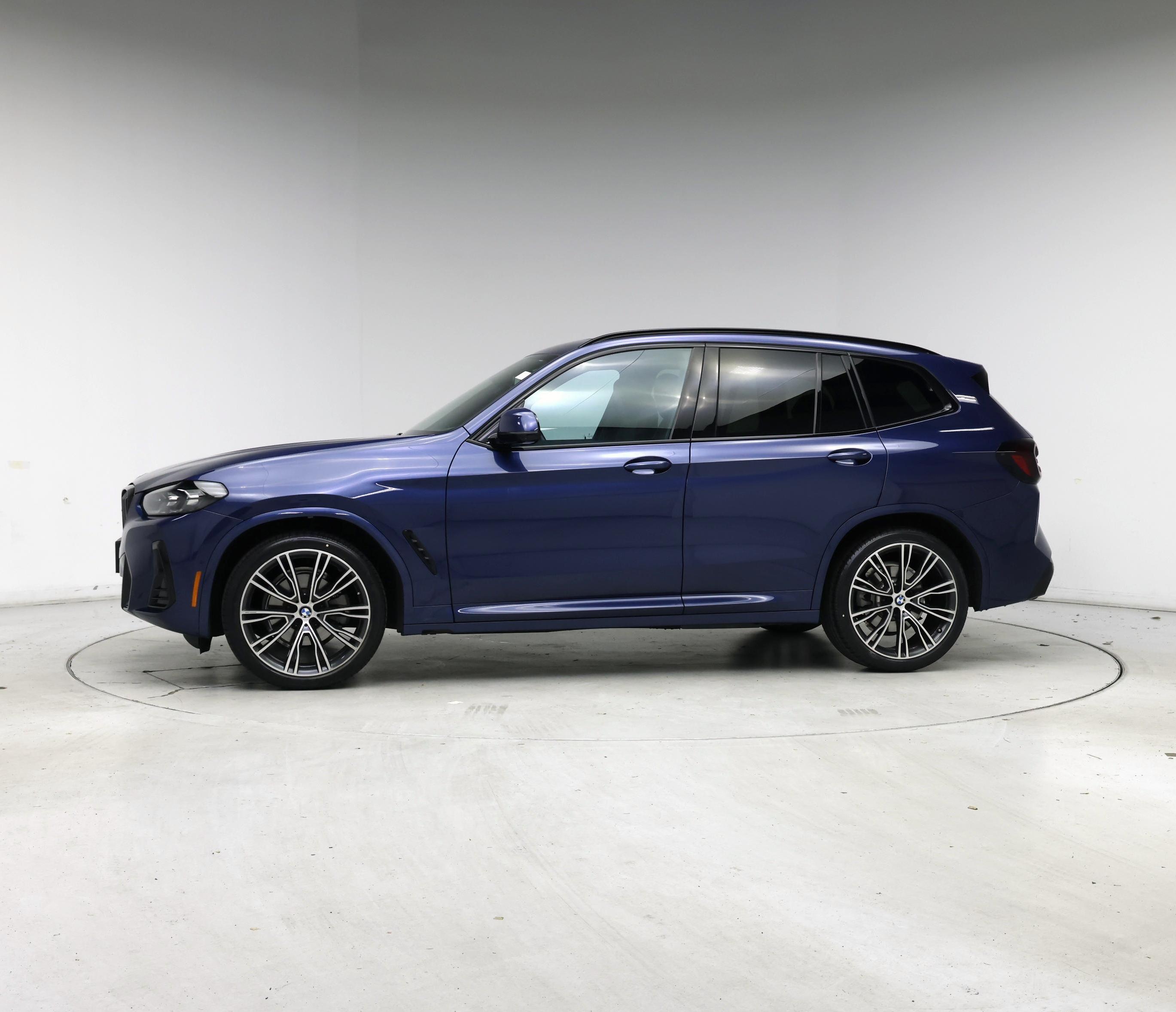 Thumbnail: 2023 BMW X3 - 3