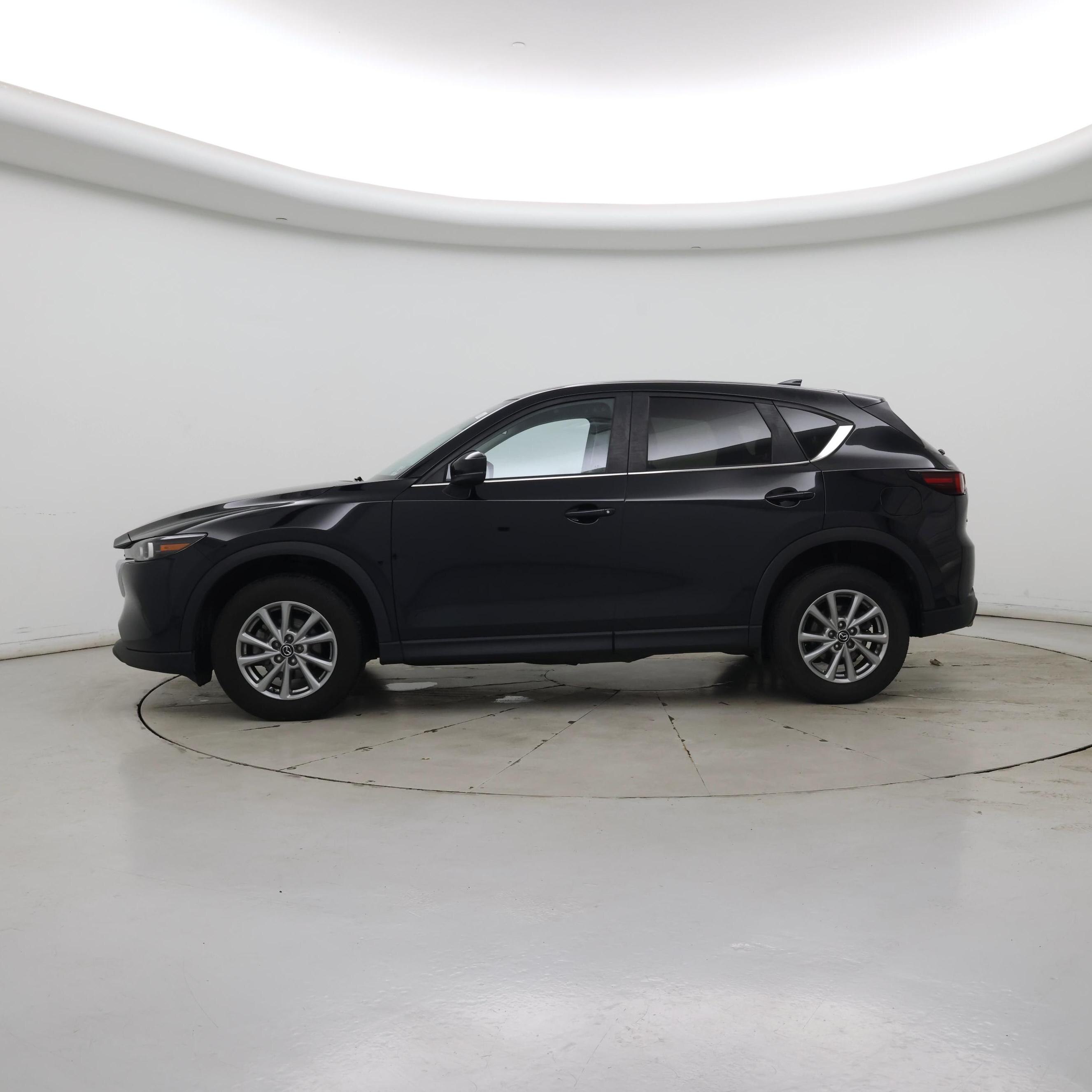 Thumbnail: 2023 Mazda CX-5 - 3