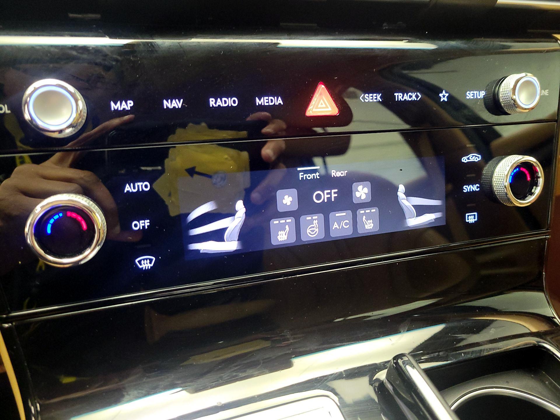 Thumbnail: 2025 Genesis G80 - 15