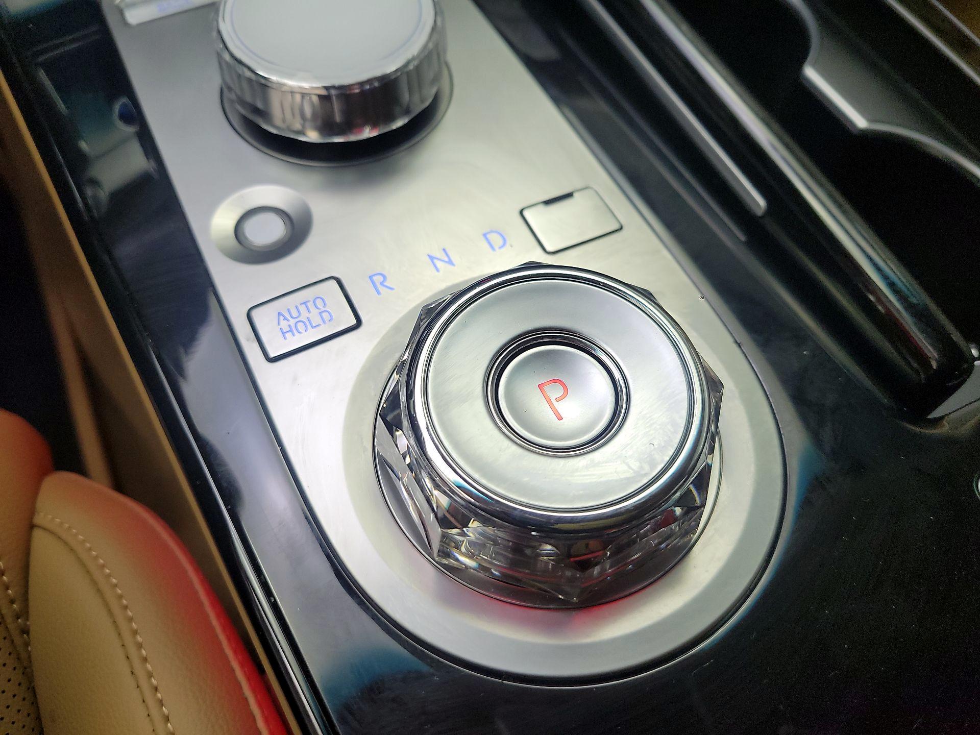 Thumbnail: 2025 Genesis G80 - 16