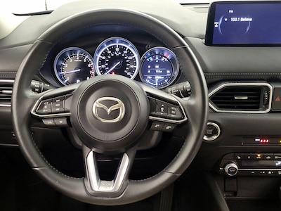 Steering Wheel & Instrument Cluster (On)