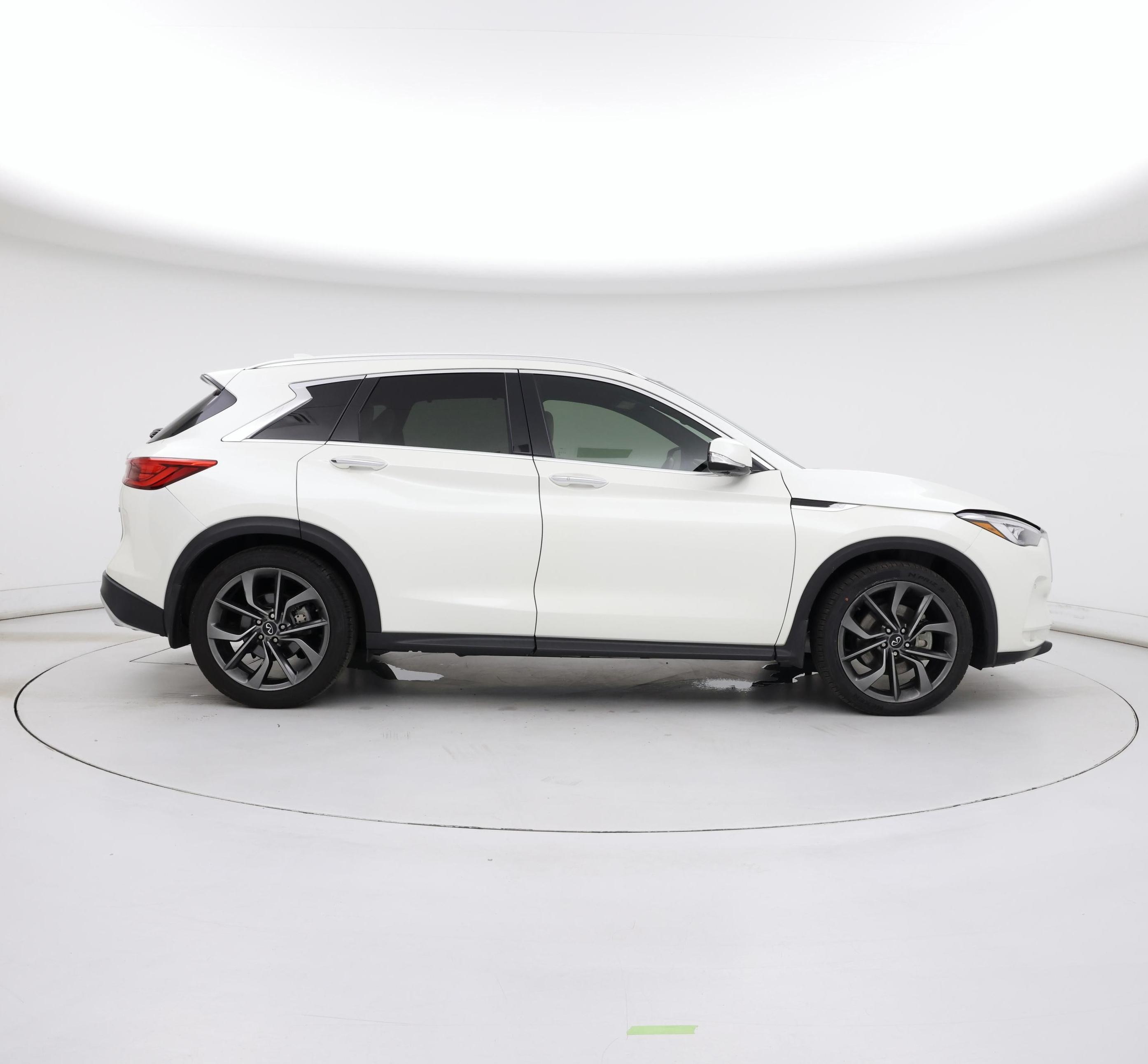 Thumbnail: 2021 INFINITI QX50 - 7