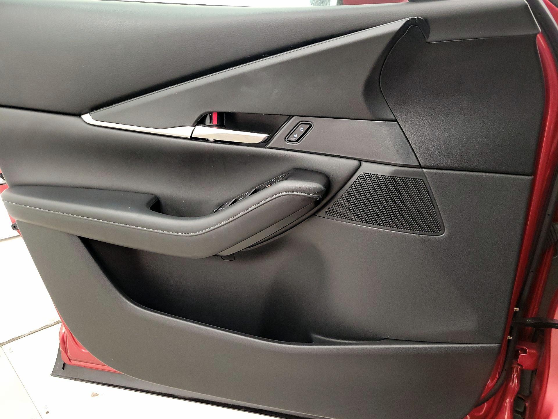 Thumbnail: 2023 Mazda CX-30 - 12