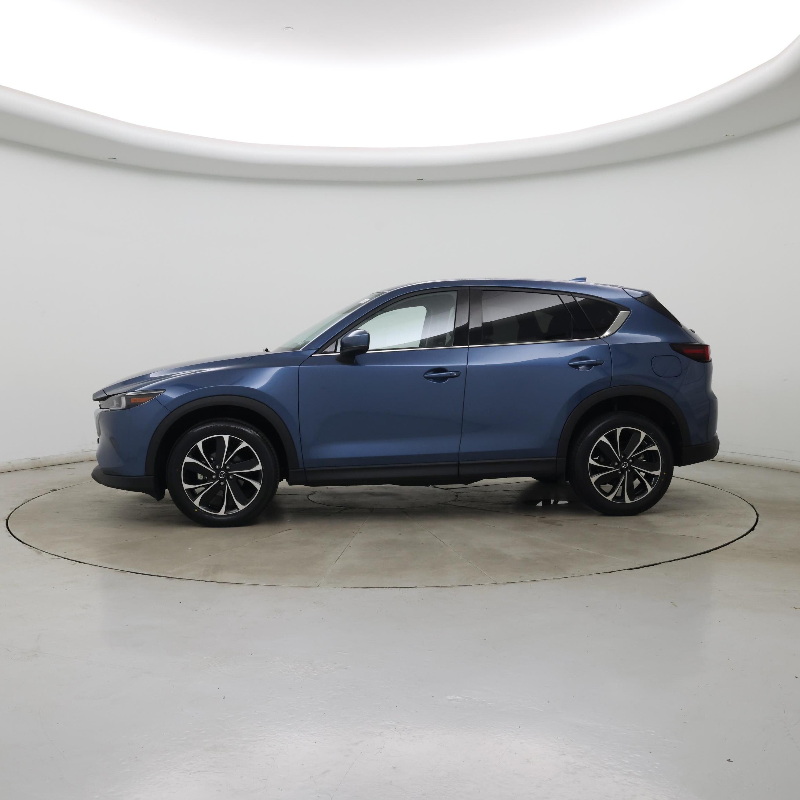 Thumbnail: 2023 Mazda CX-5 - 3