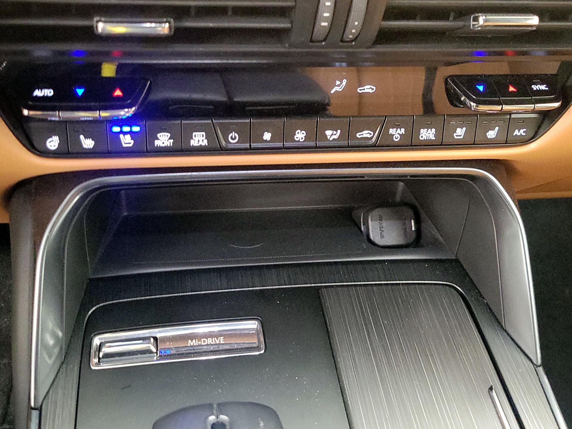 Thumbnail: 2024 Mazda CX-90 - 17