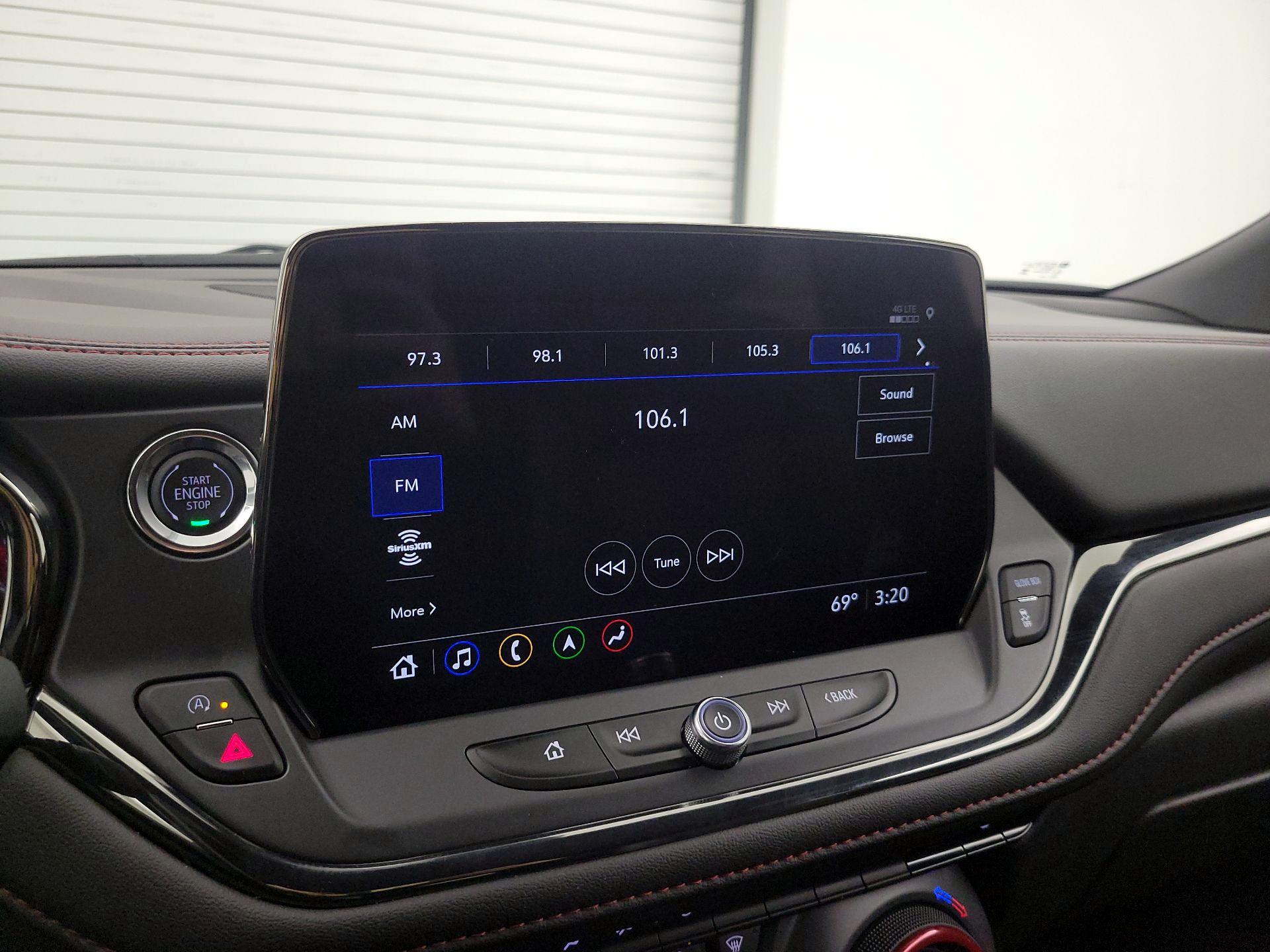 Thumbnail: 2025 Chevrolet Blazer - 16