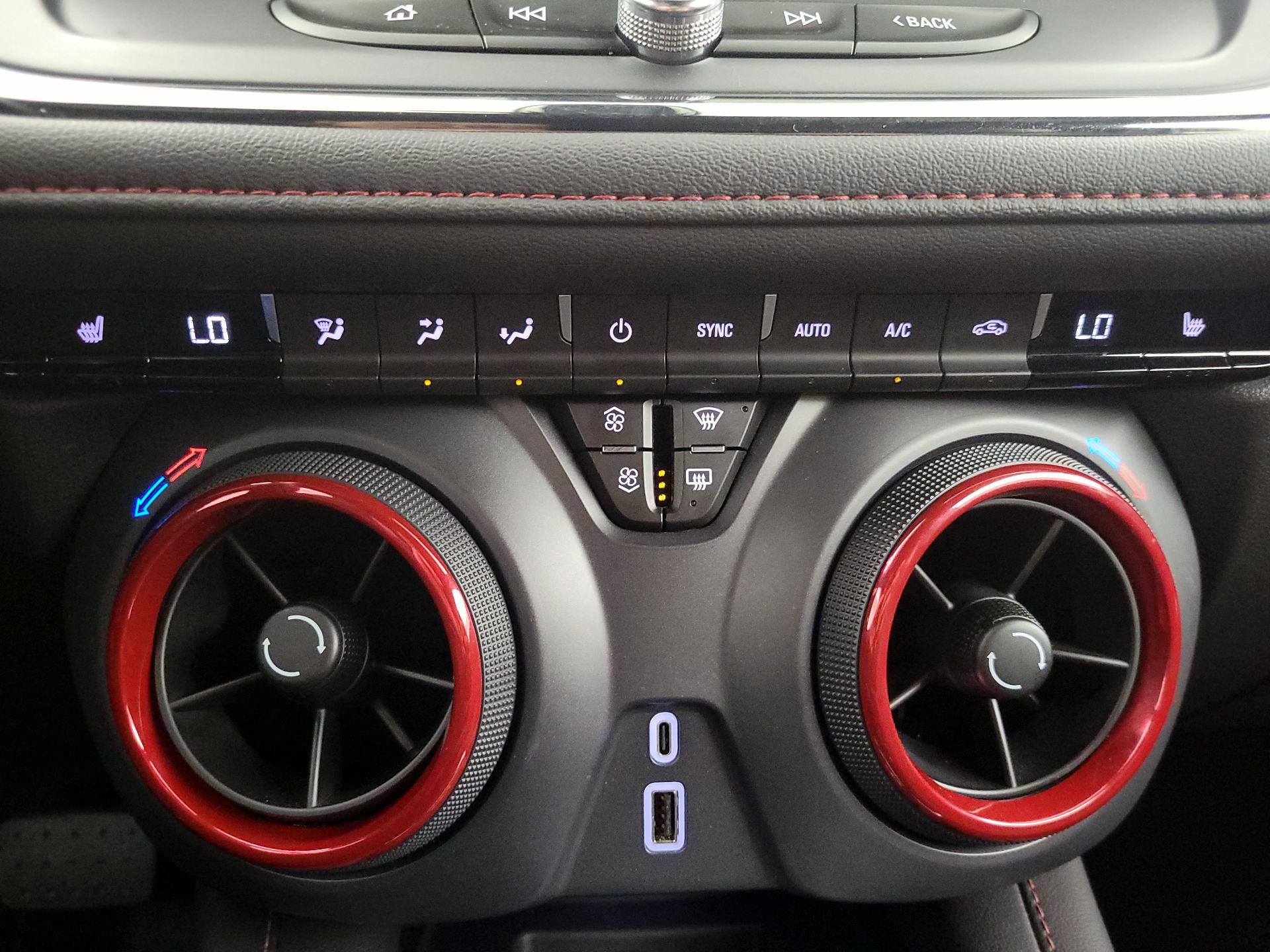 Thumbnail: 2025 Chevrolet Blazer - 17