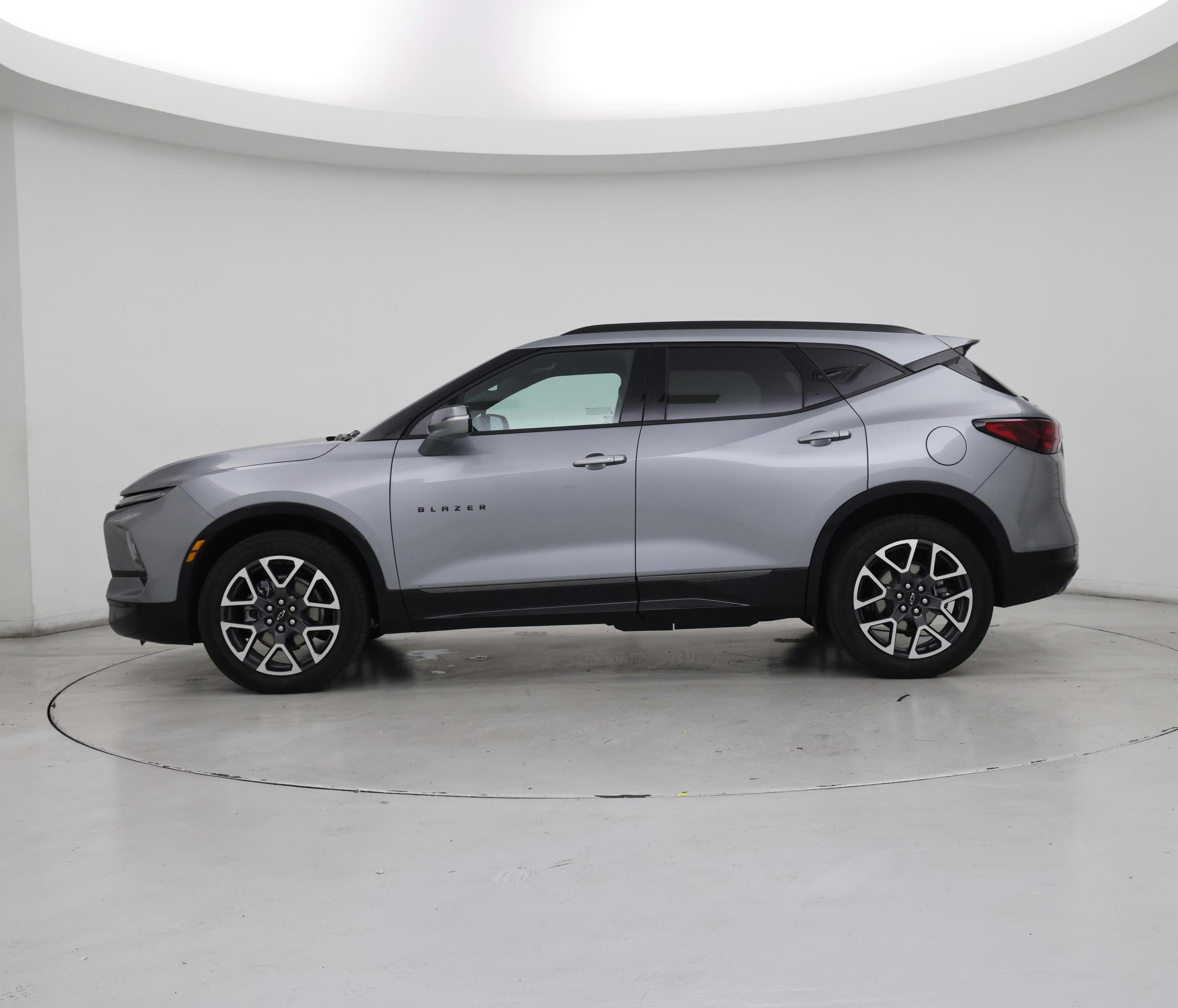 Thumbnail: 2025 Chevrolet Blazer - 3