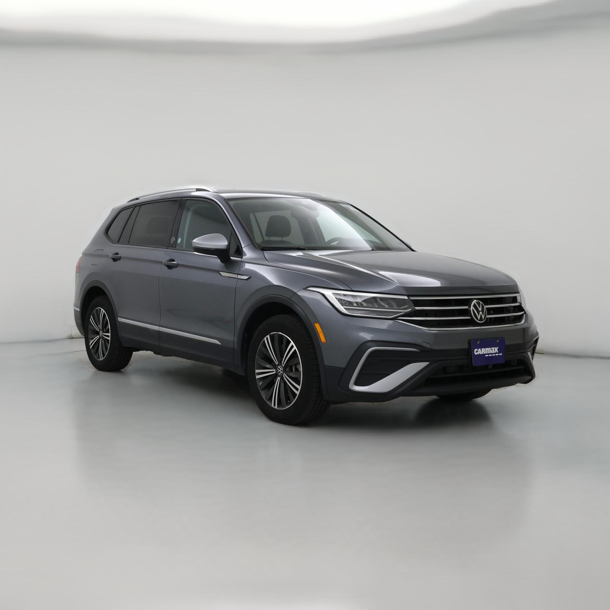 Thumbnail: 2024 Volkswagen Tiguan - 1