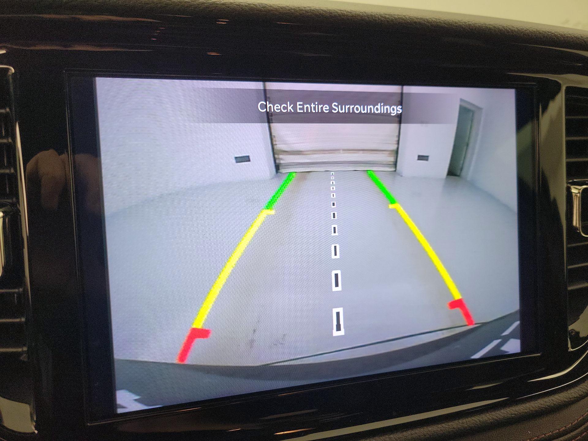 Thumbnail: 2022 Dodge Durango - 15