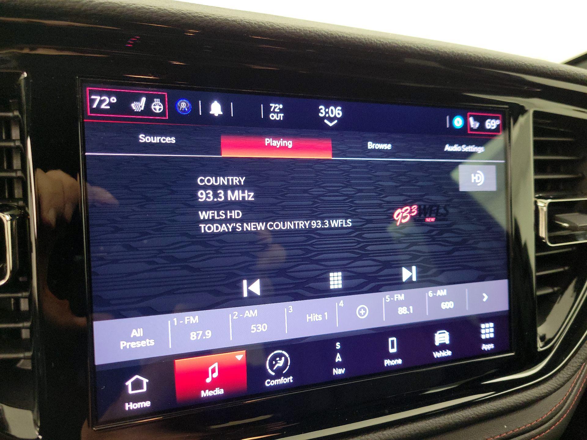 Thumbnail: 2022 Dodge Durango - 16