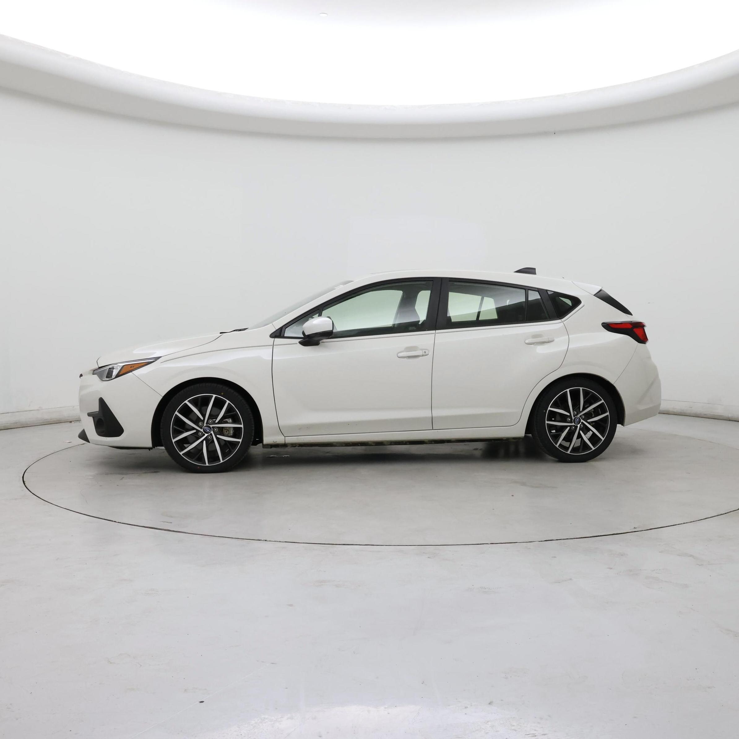 Thumbnail: 2024 Subaru Impreza - 3