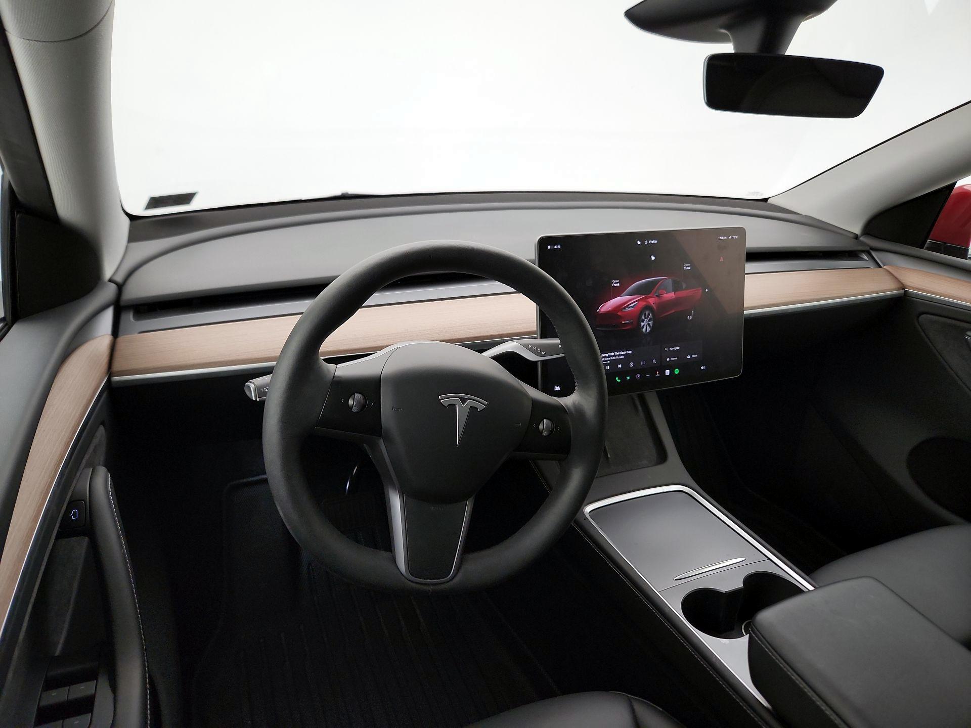 Thumbnail: 2023 Tesla Model Y - 9