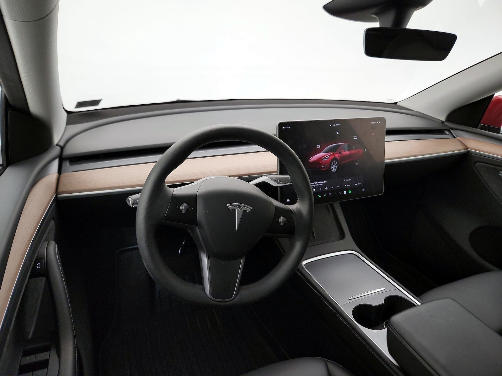 2023 Tesla Model Y Long Range - Photo 10