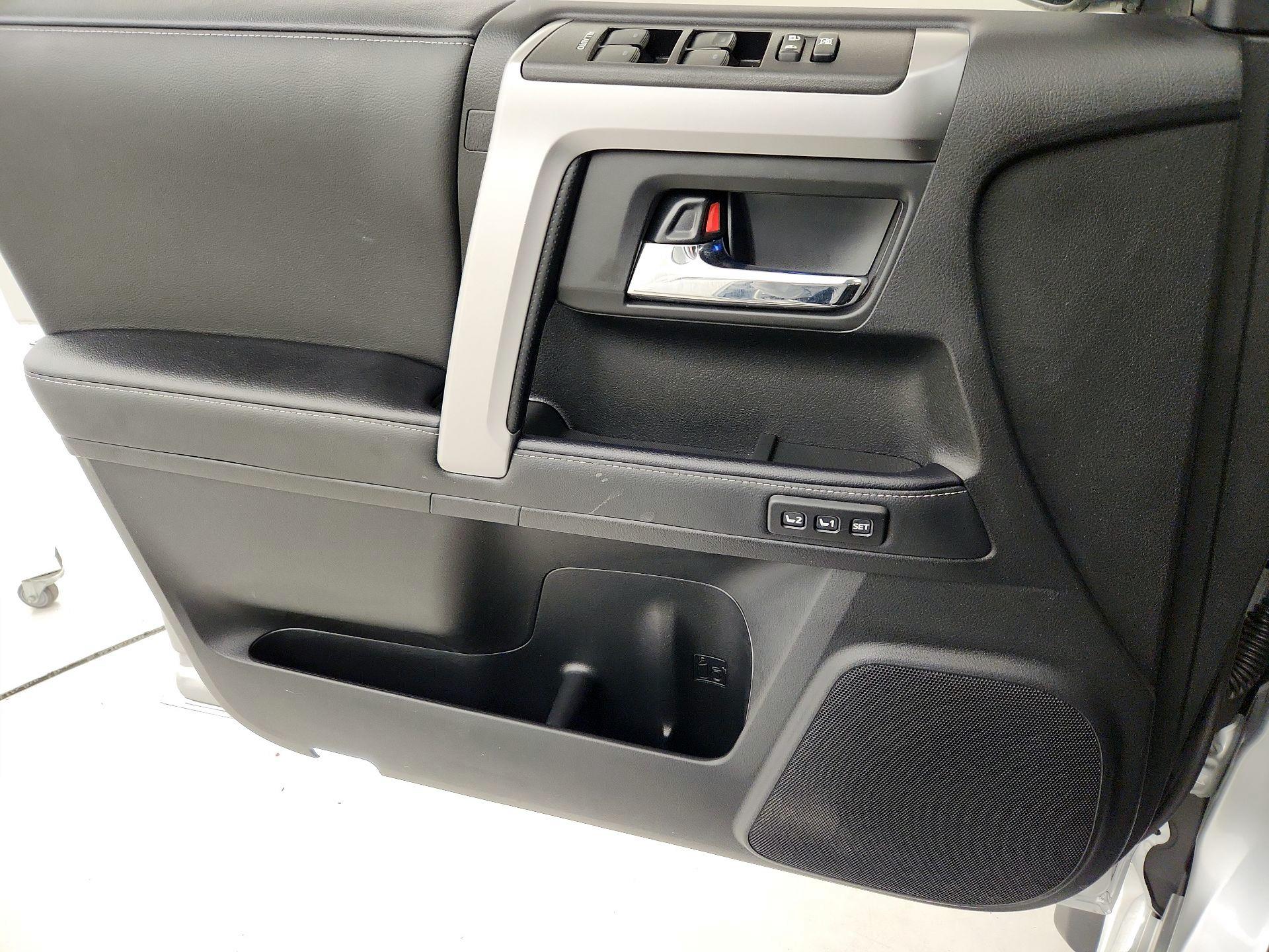 Thumbnail: 2024 Toyota 4Runner - 12