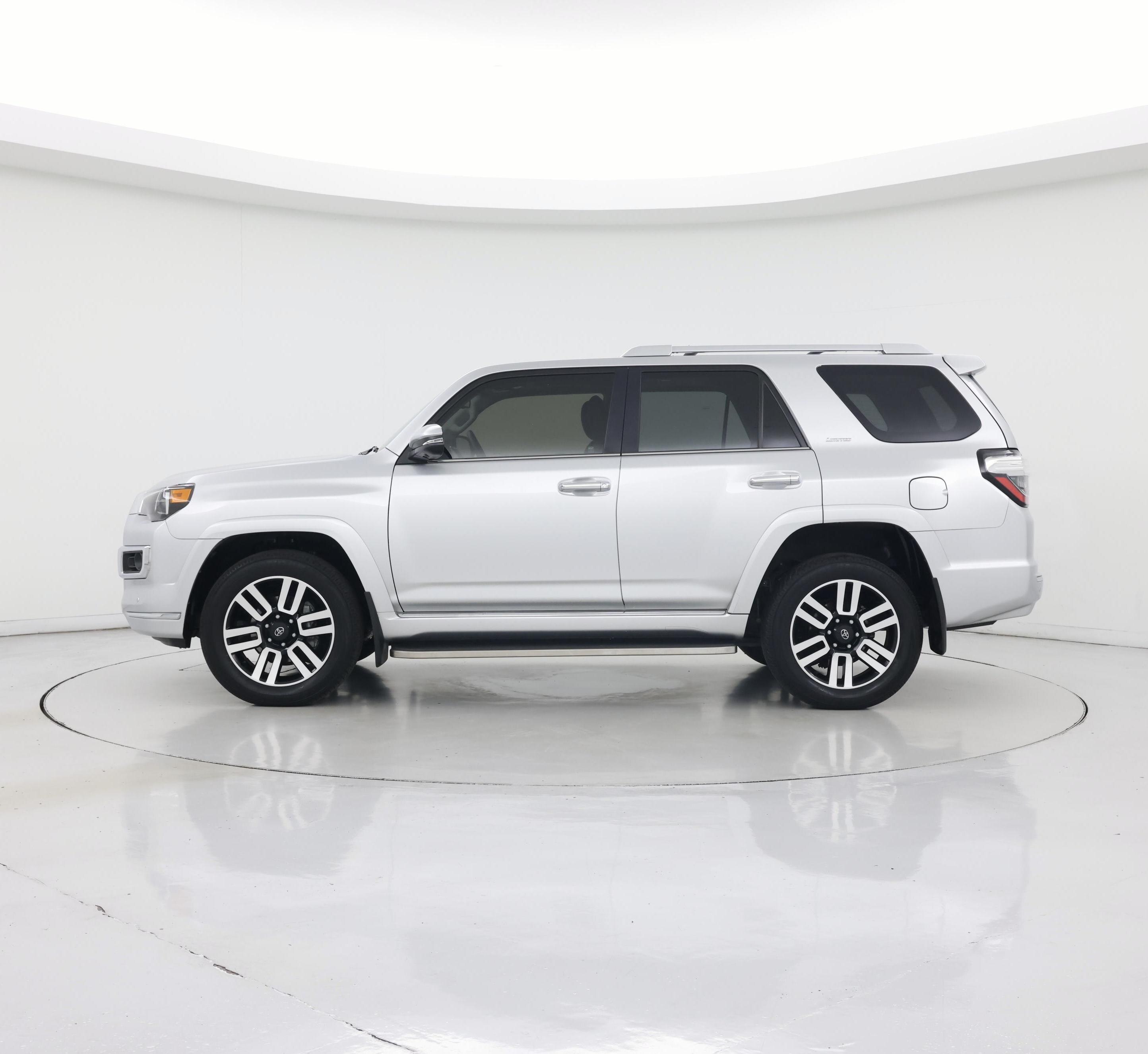 Thumbnail: 2024 Toyota 4Runner - 3