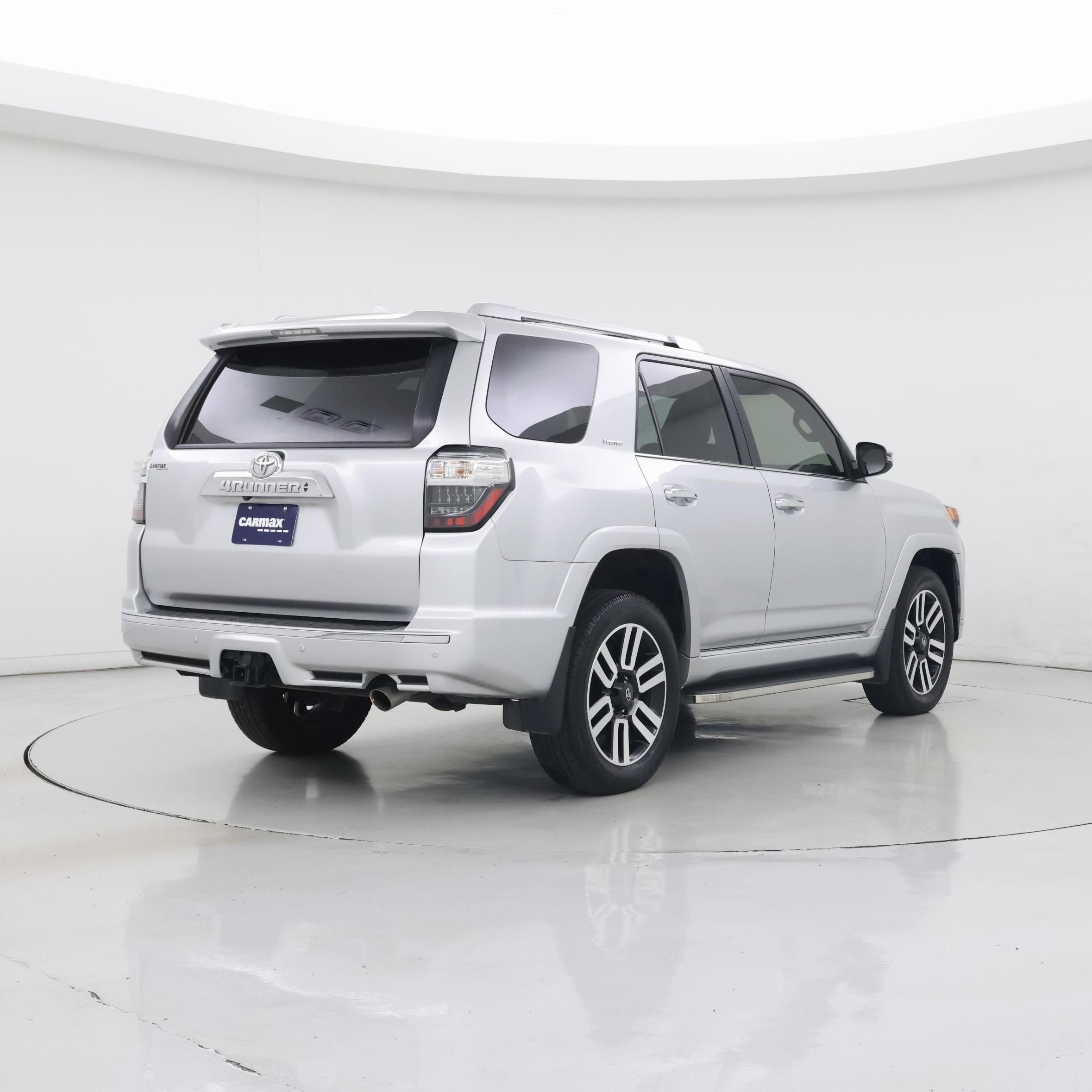 Thumbnail: 2024 Toyota 4Runner - 8