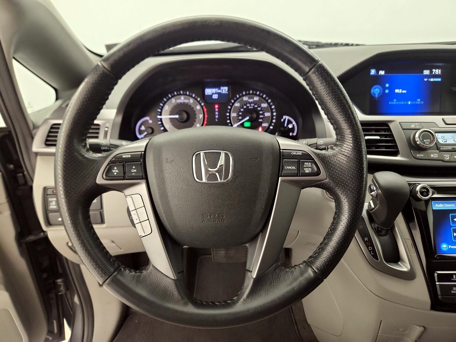 Thumbnail: 2014 Honda Odyssey - 10