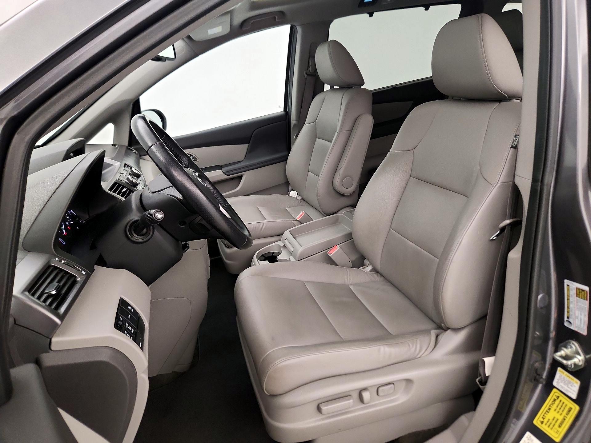 Thumbnail: 2014 Honda Odyssey - 11